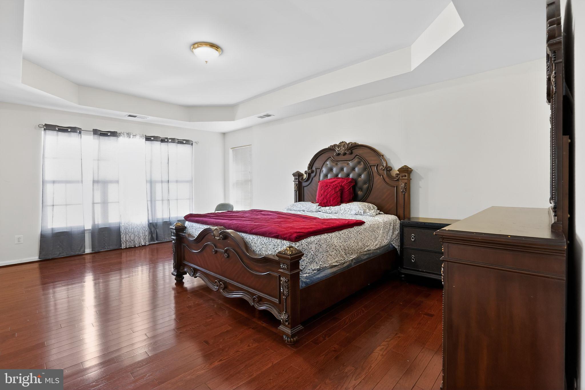 ELYSIAN HEIGHTS - Residential