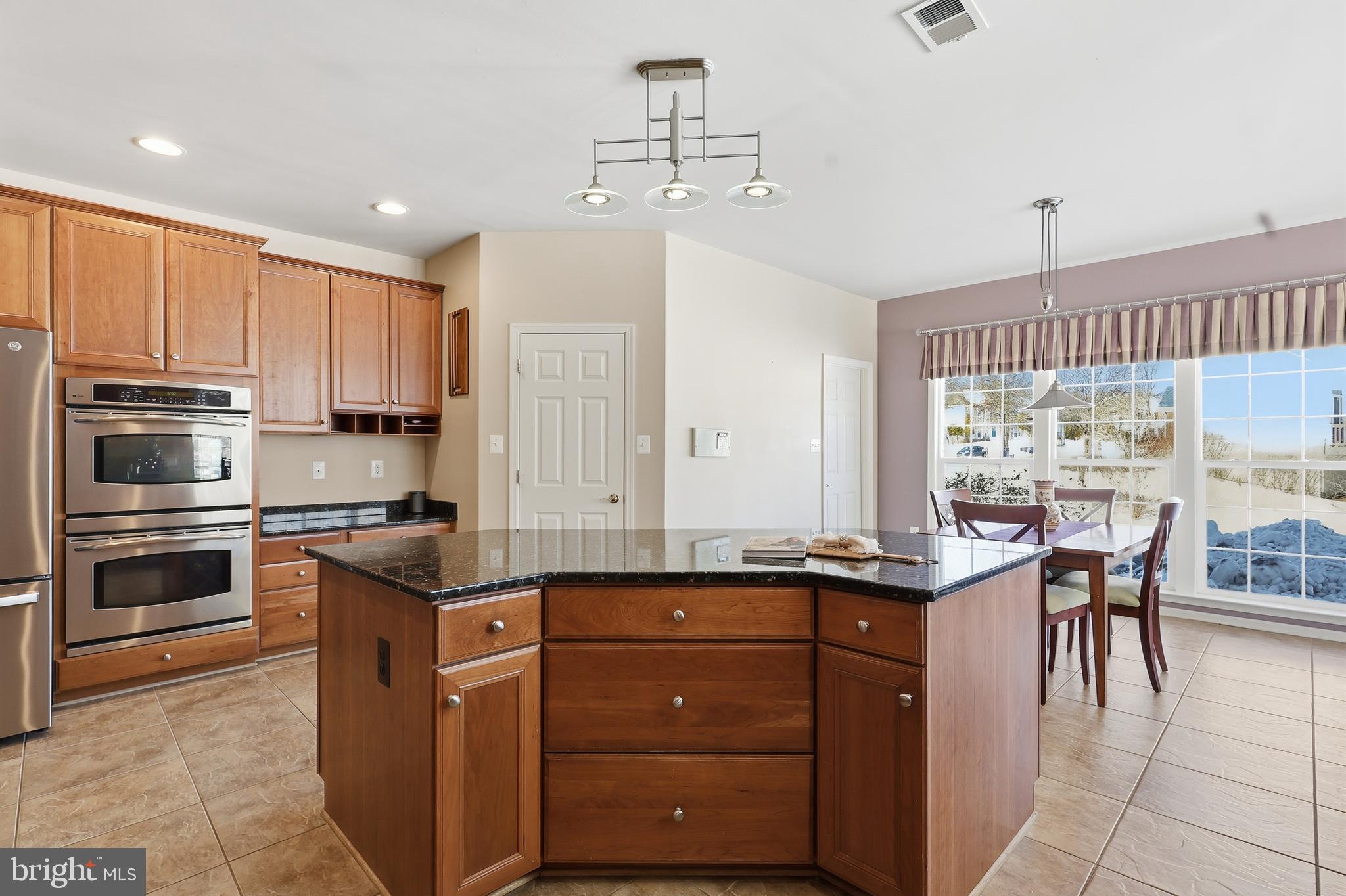 ESTATES AT BREYERTON - Residential