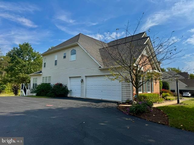 ESTATES AT BREYERTON - Residential