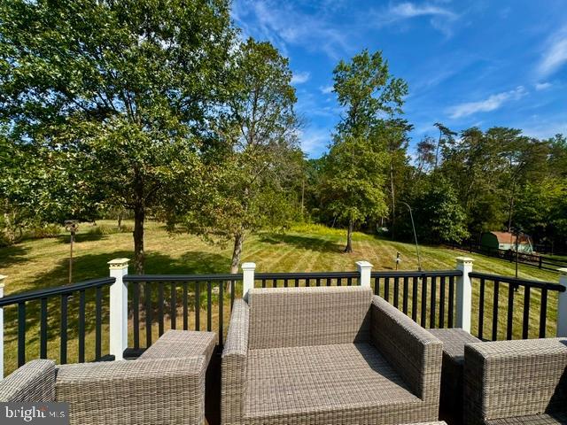 ESTATES AT BREYERTON - Residential