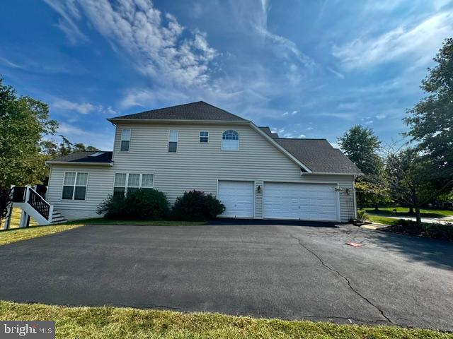 ESTATES AT BREYERTON - Residential