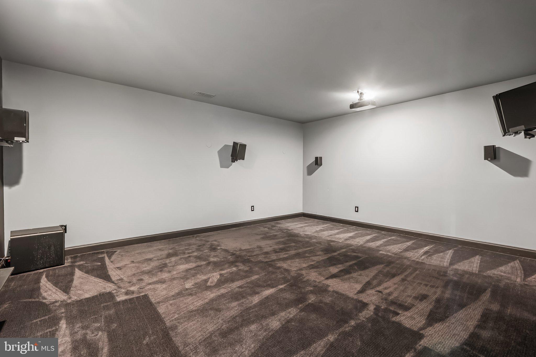 WILLOWSFORD AT THE GRANGE - Residential