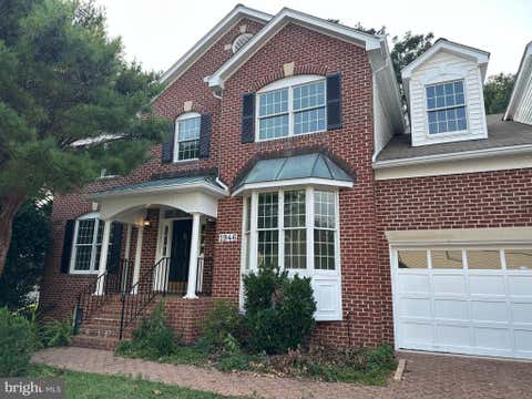 Photo of 1946 Horse Shoe Drive, VIENNA, VA 22182 (MLS # VAFX2334264)