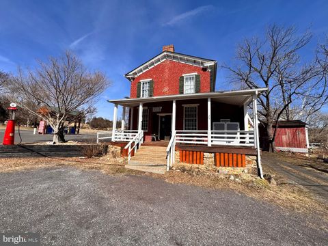 Photo of 461 Laurel Mills Road, CASTLETON, VA 22716 (MLS # VARP2002522)