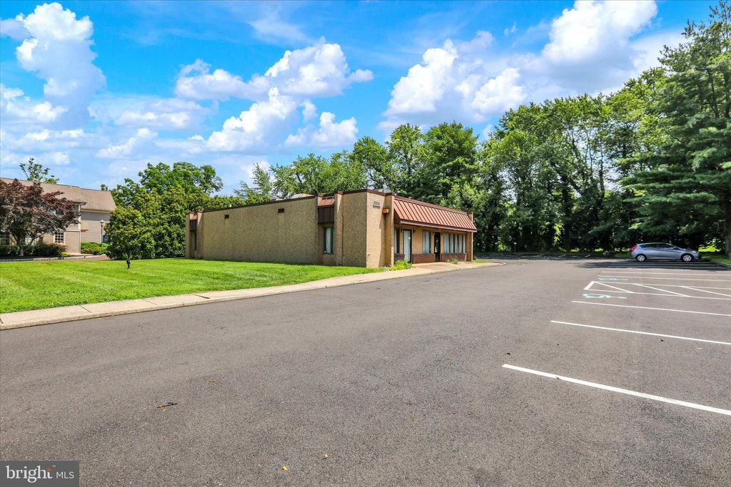 Photo of 485 N Main Street N, DOYLESTOWN, PA 18901 (MLS # PABU2099892)