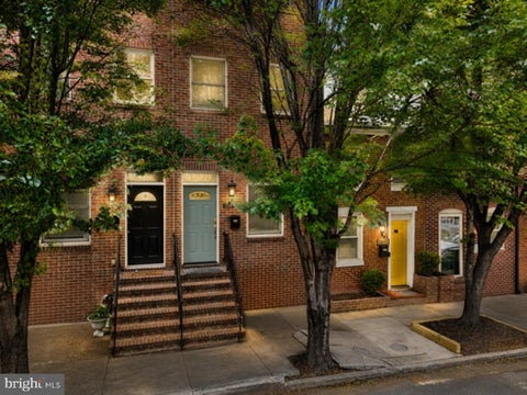 Townhouse For Sale - 1342 Towson Street<br/> BALTIMORE, MD 21230