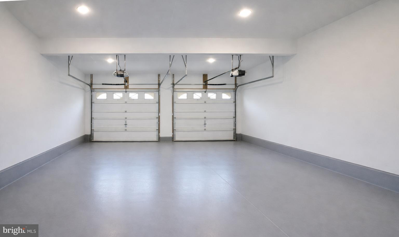 SOUTH RIDING - Residential