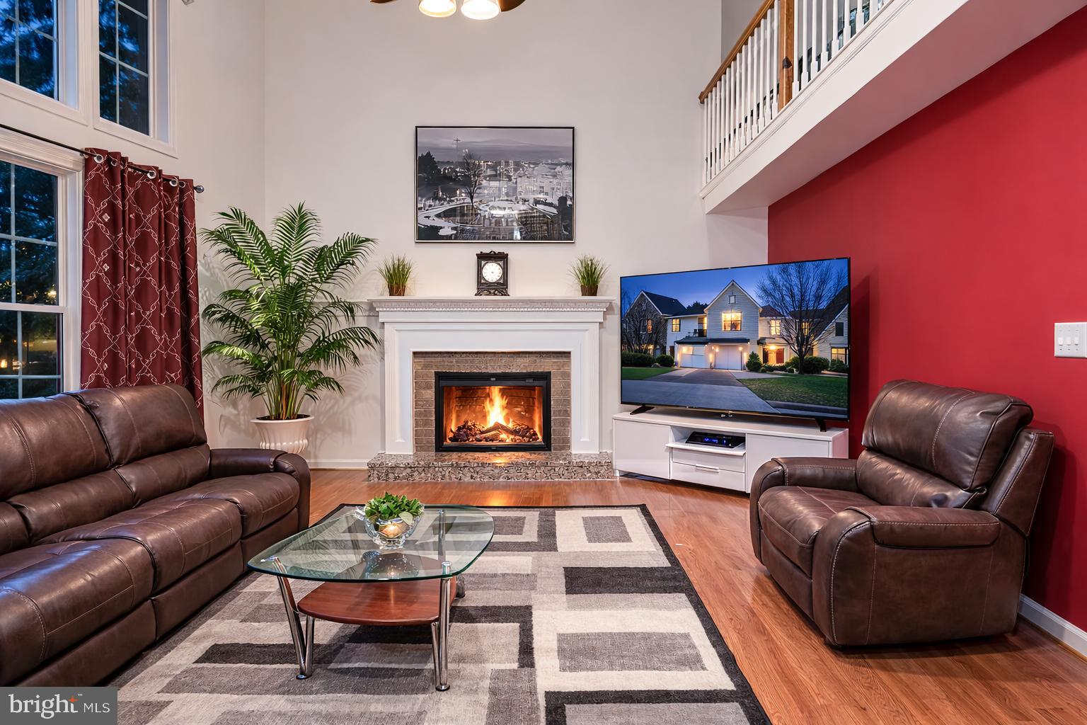 SOUTH RIDING - Residential