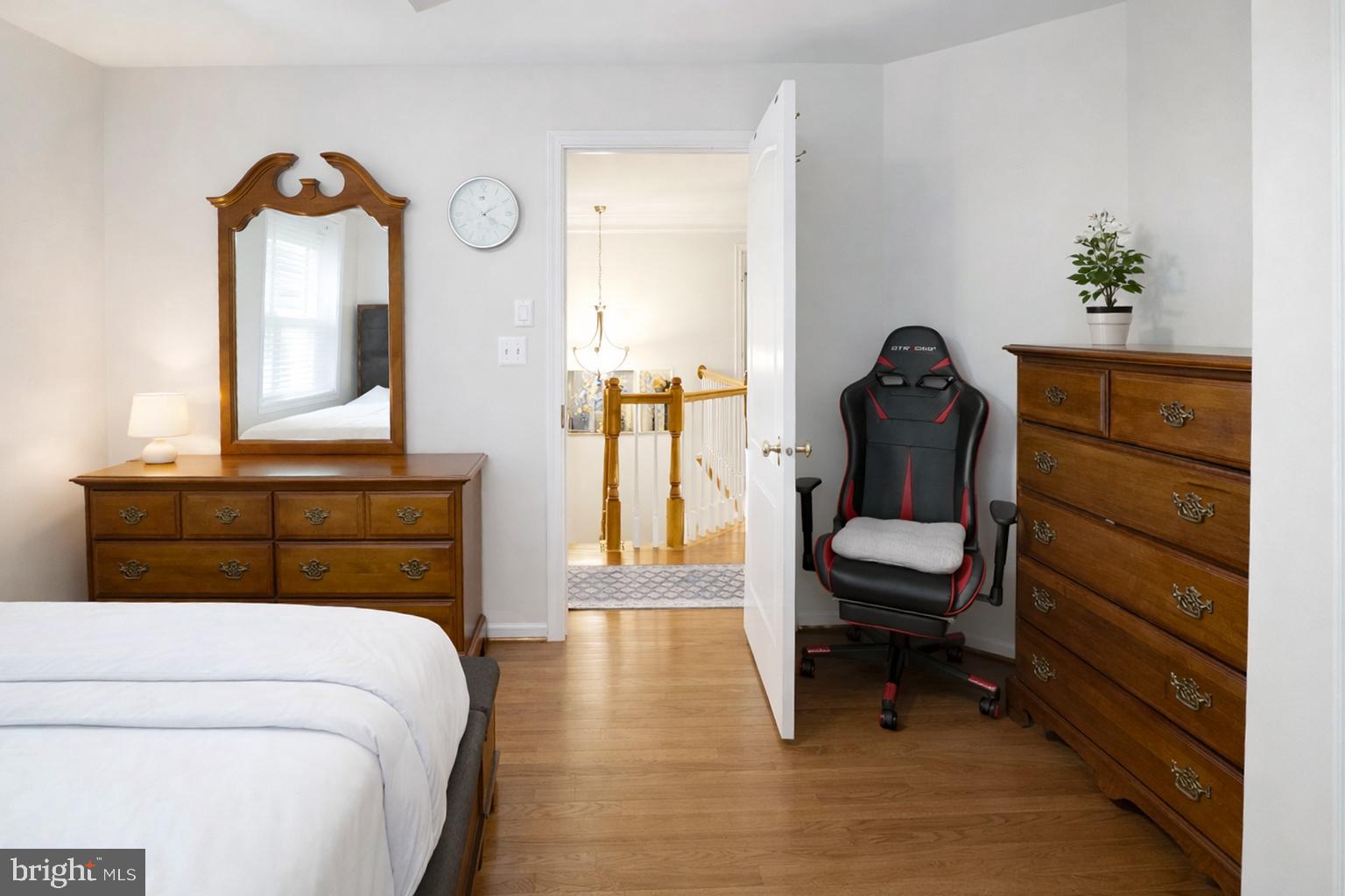 SOUTH RIDING - Residential