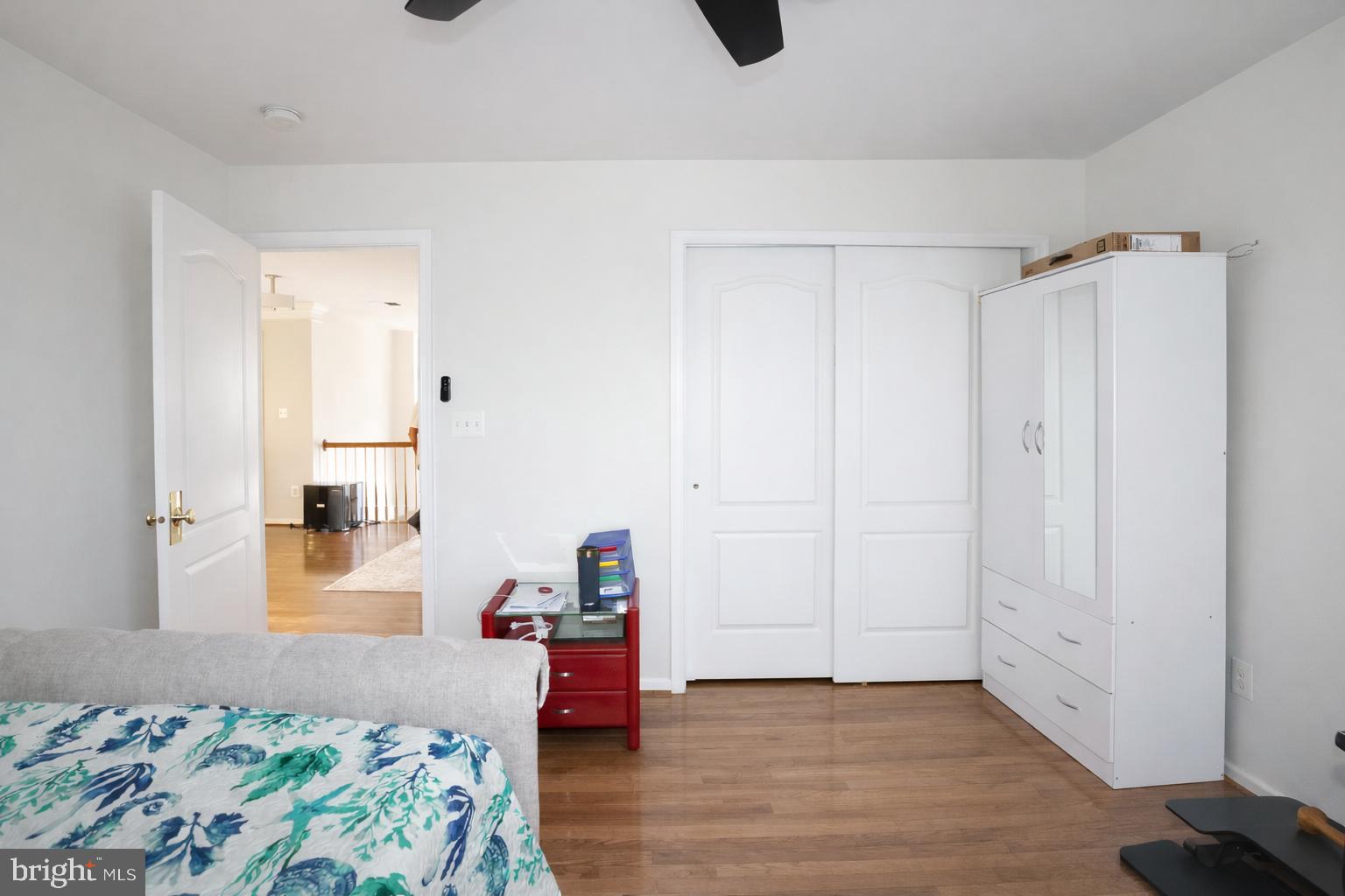 SOUTH RIDING - Residential