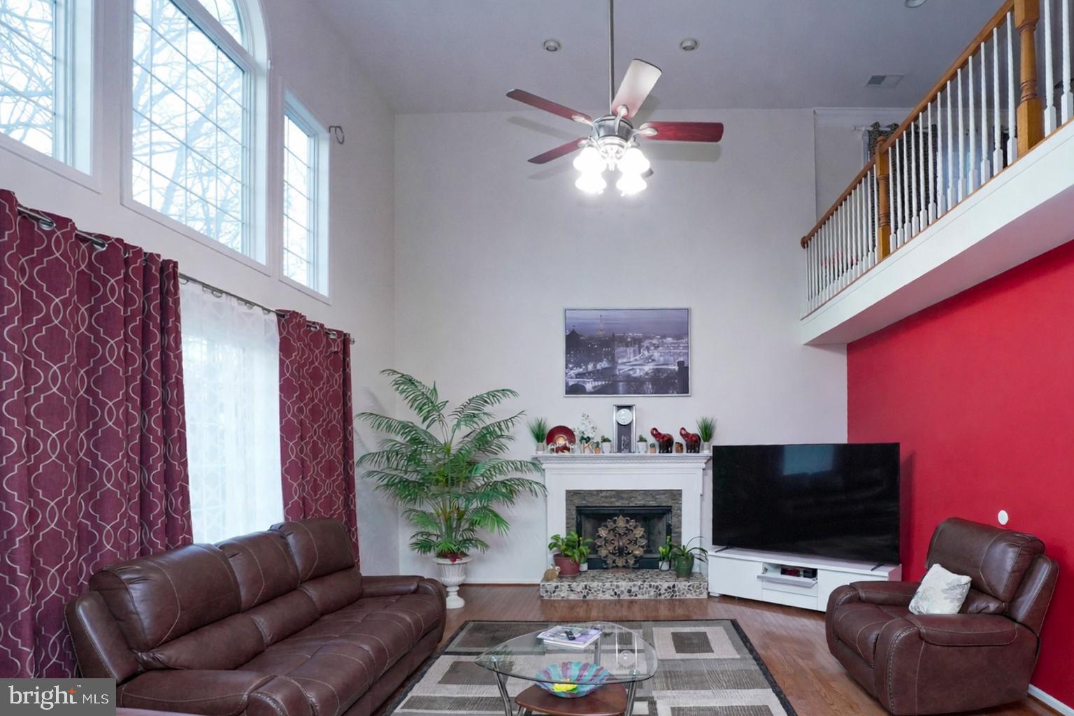 SOUTH RIDING - Residential