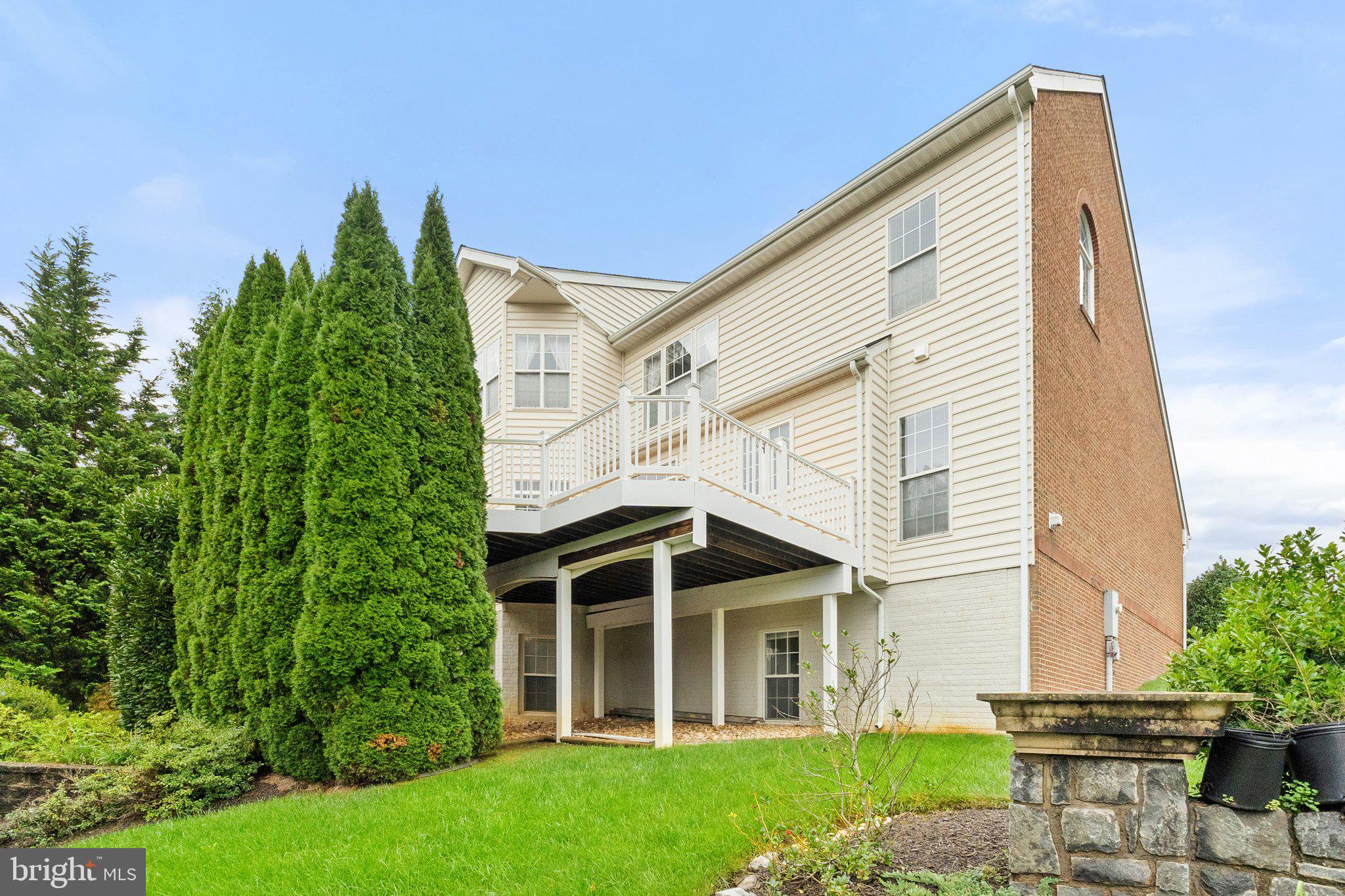 MORLYN HILLS - Residential