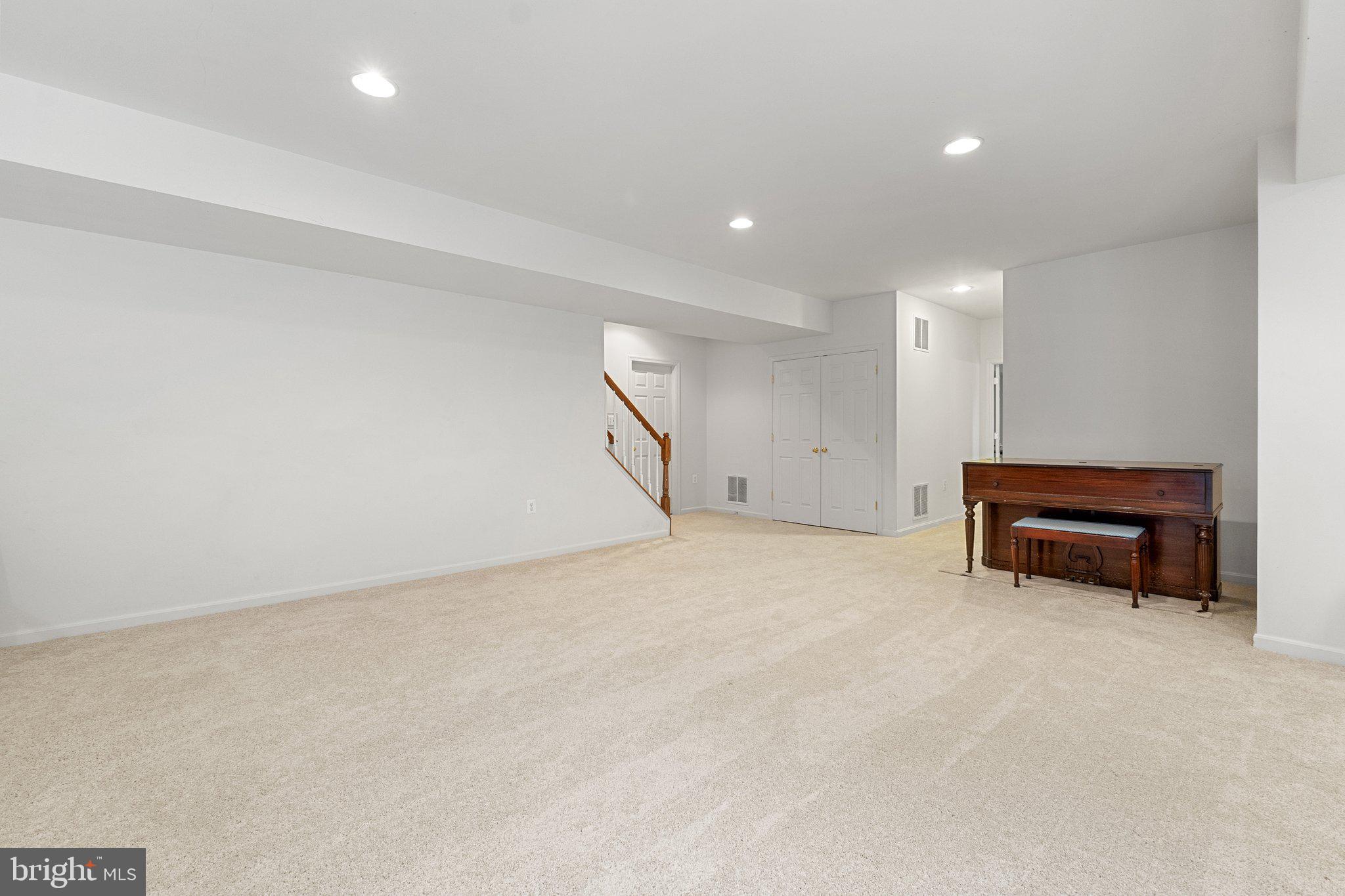 MORLYN HILLS - Residential