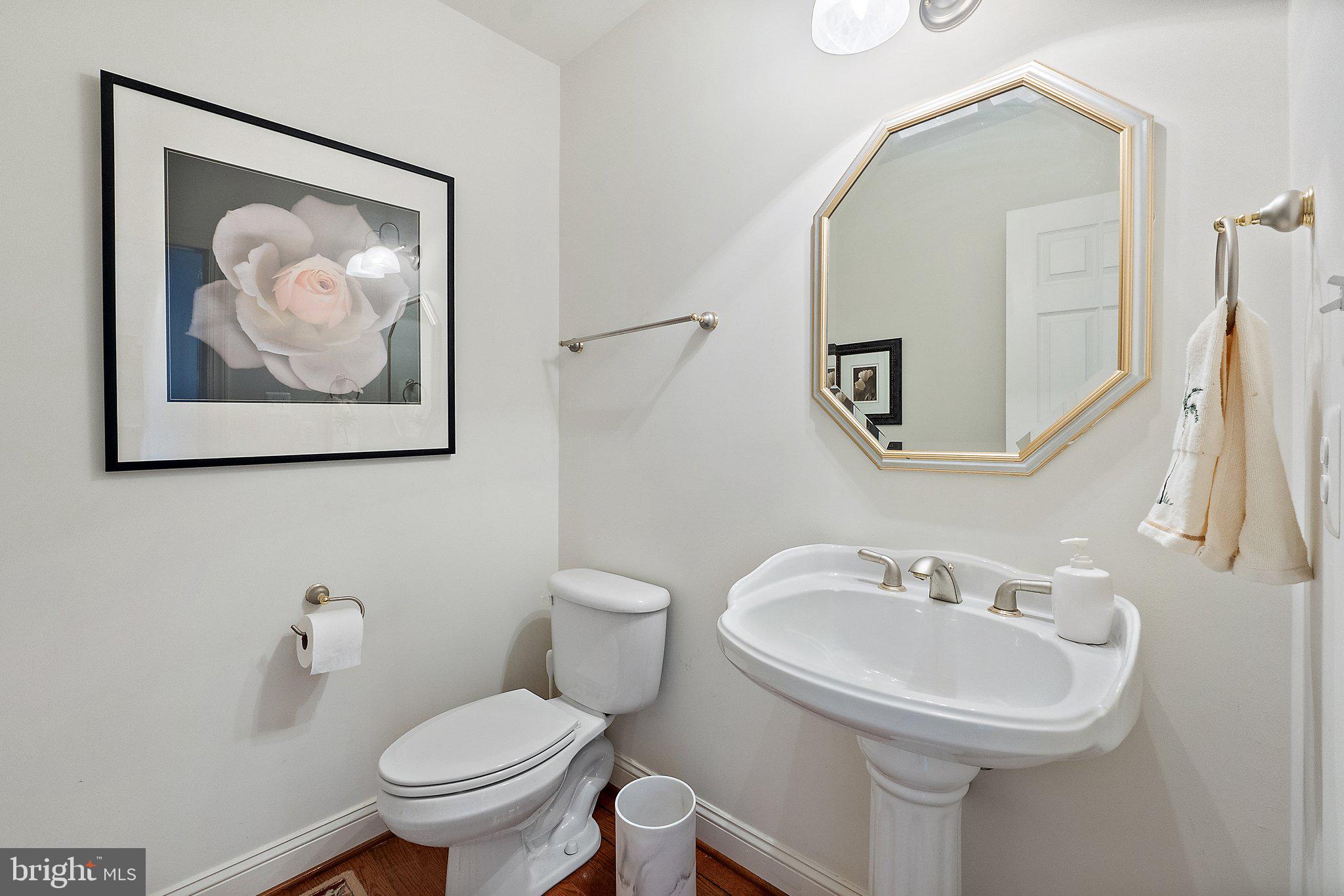 MORLYN HILLS - Residential