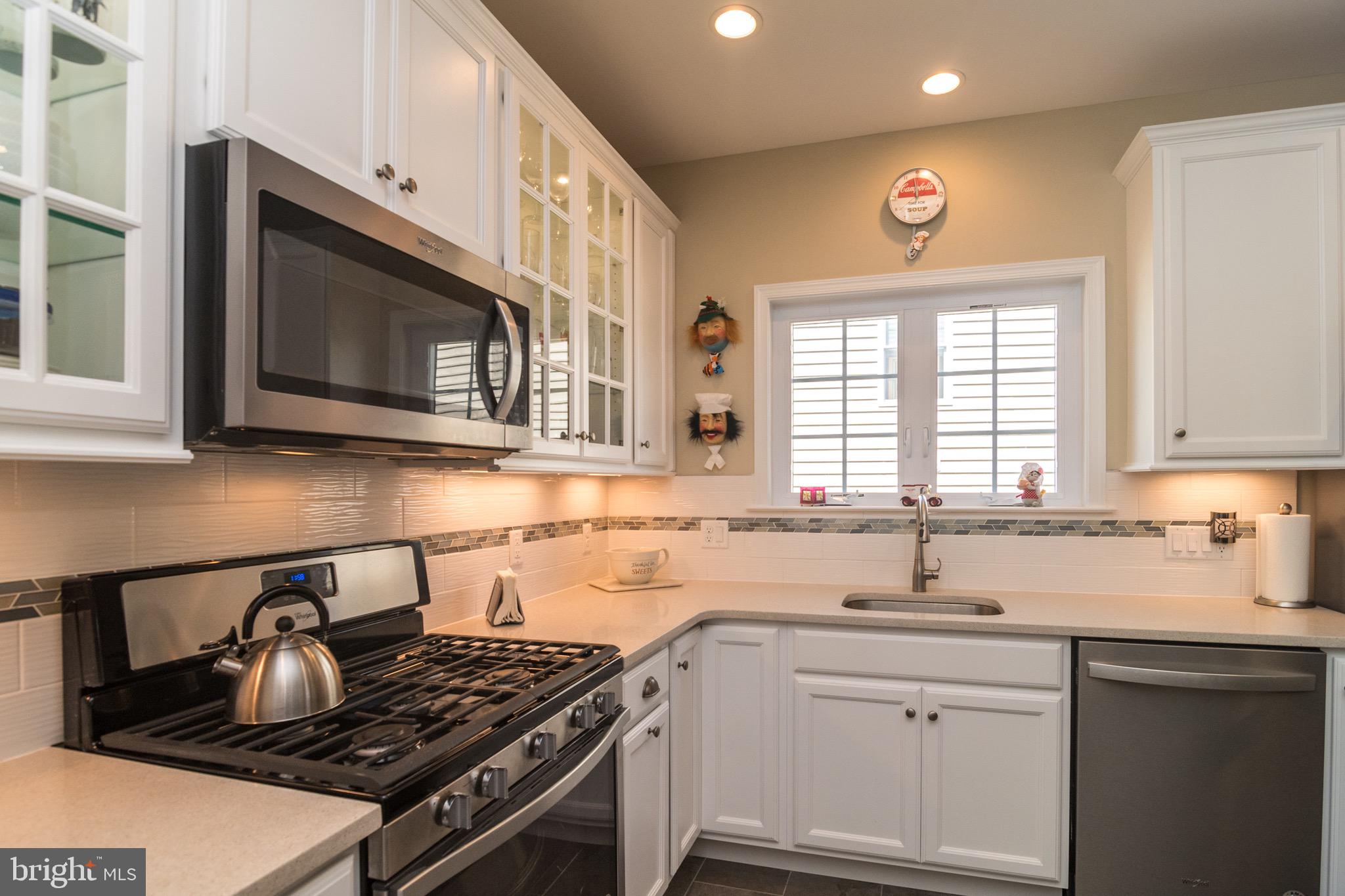 TRADITIONS OF AMERICA - Residential