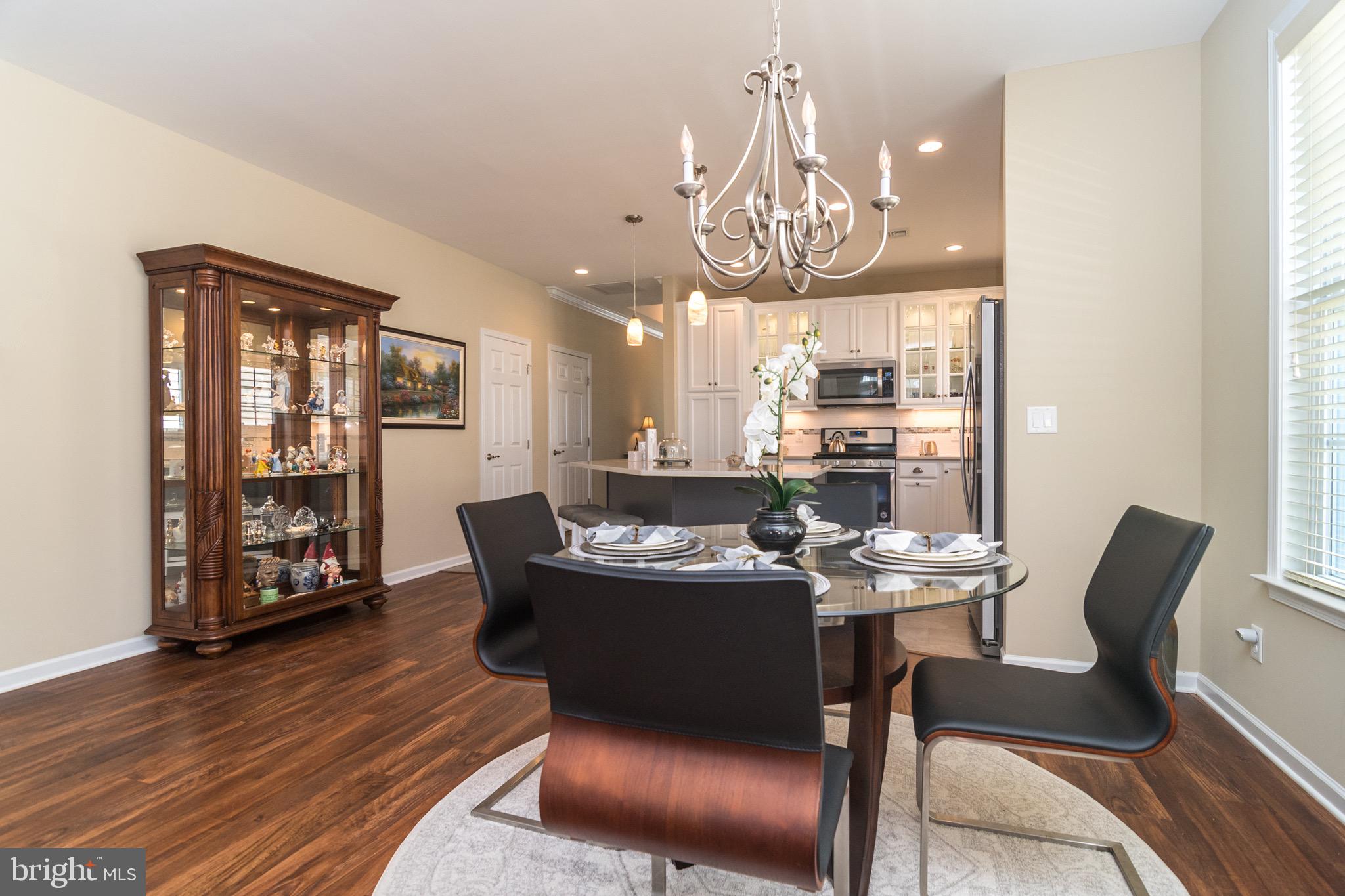 TRADITIONS OF AMERICA - Residential