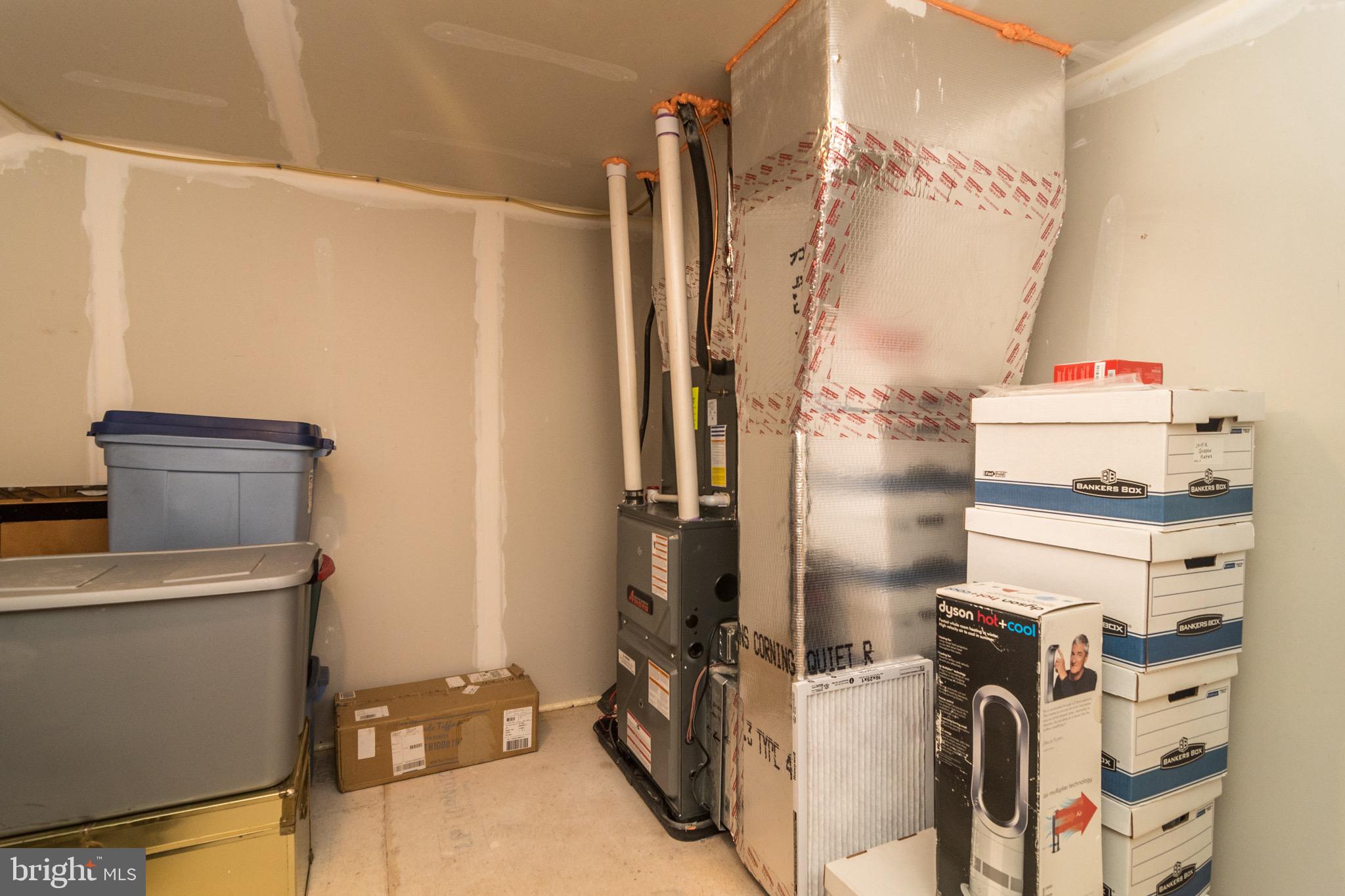 TRADITIONS OF AMERICA - Residential