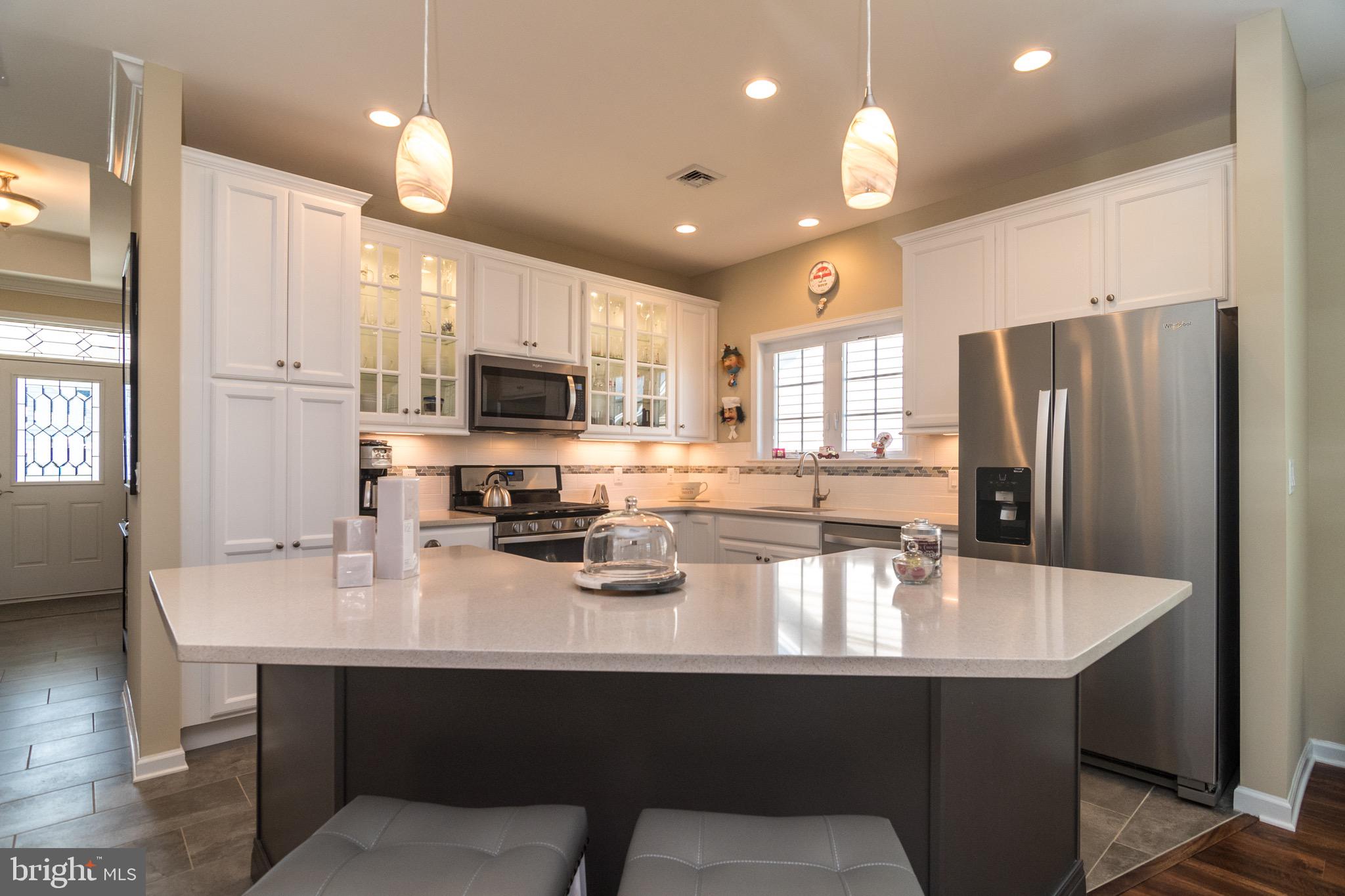 TRADITIONS OF AMERICA - Residential