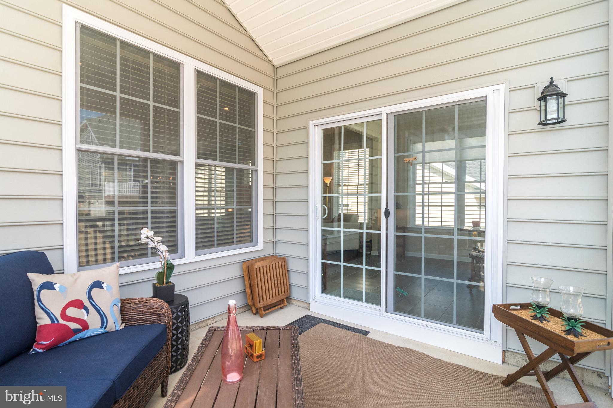 TRADITIONS OF AMERICA - Residential