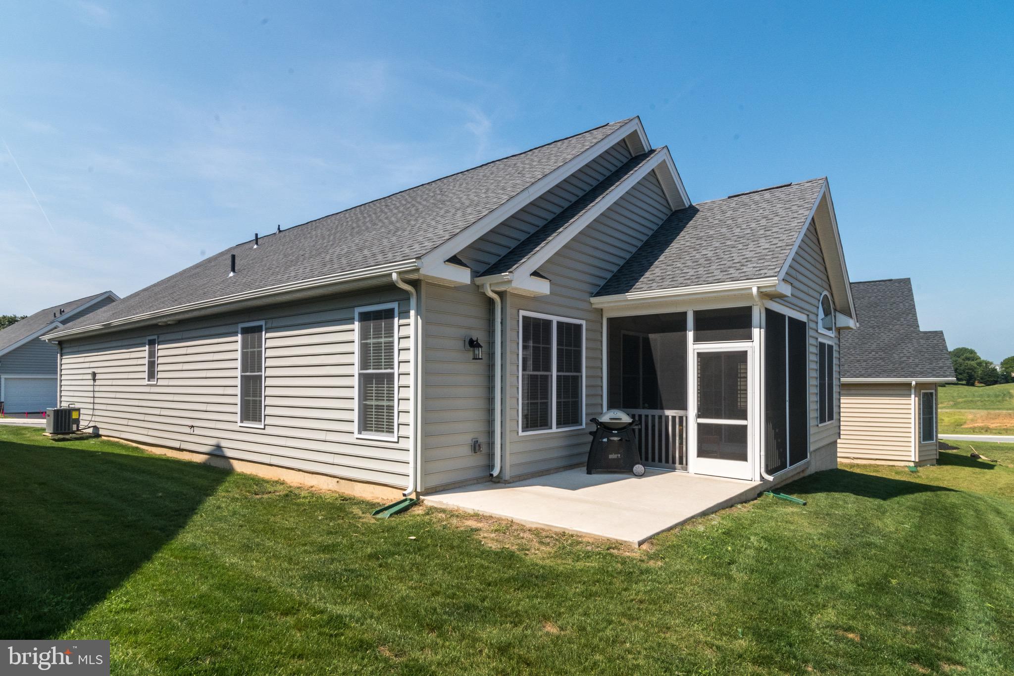 TRADITIONS OF AMERICA - Residential