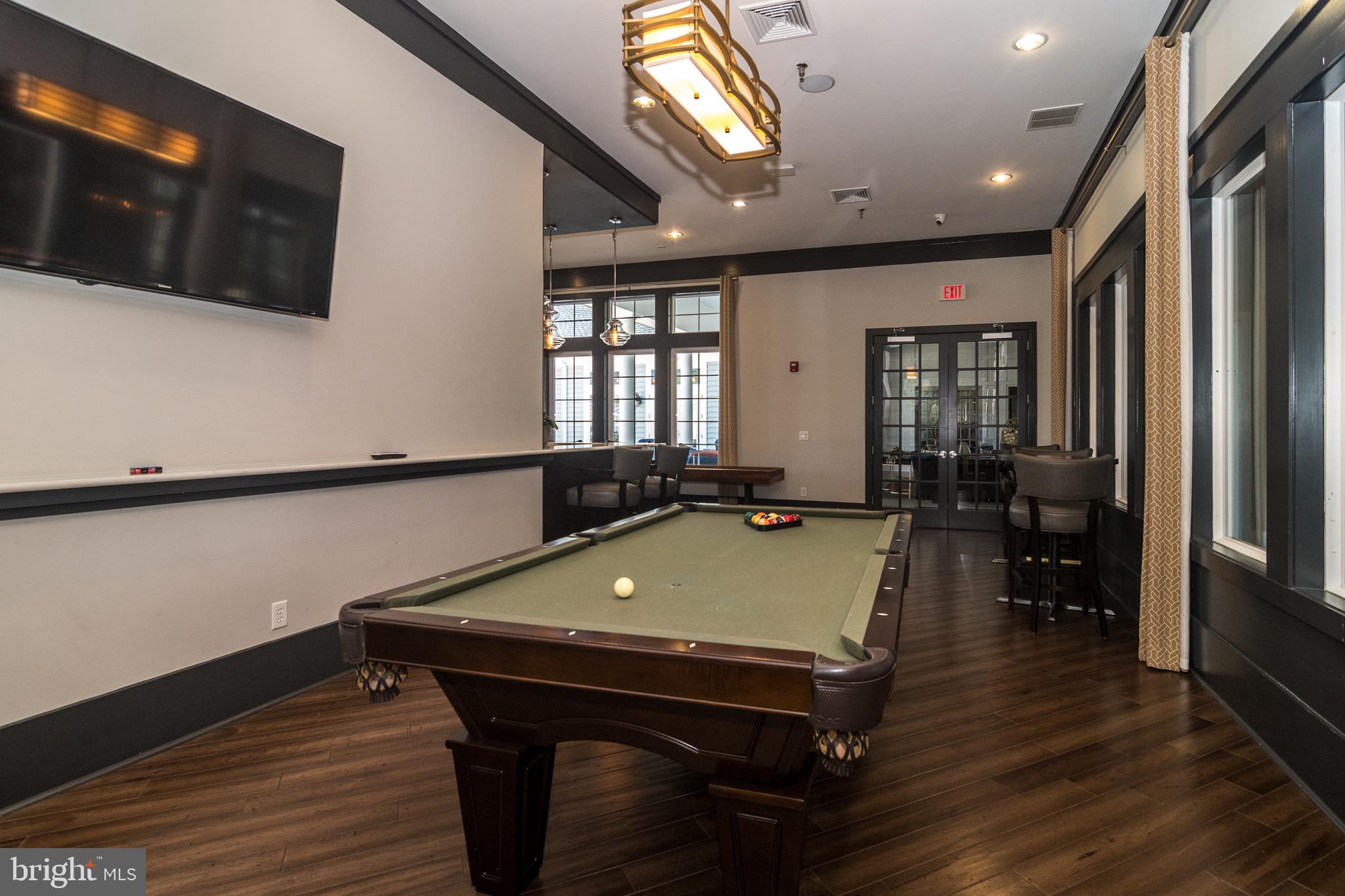 TRADITIONS OF AMERICA - Residential