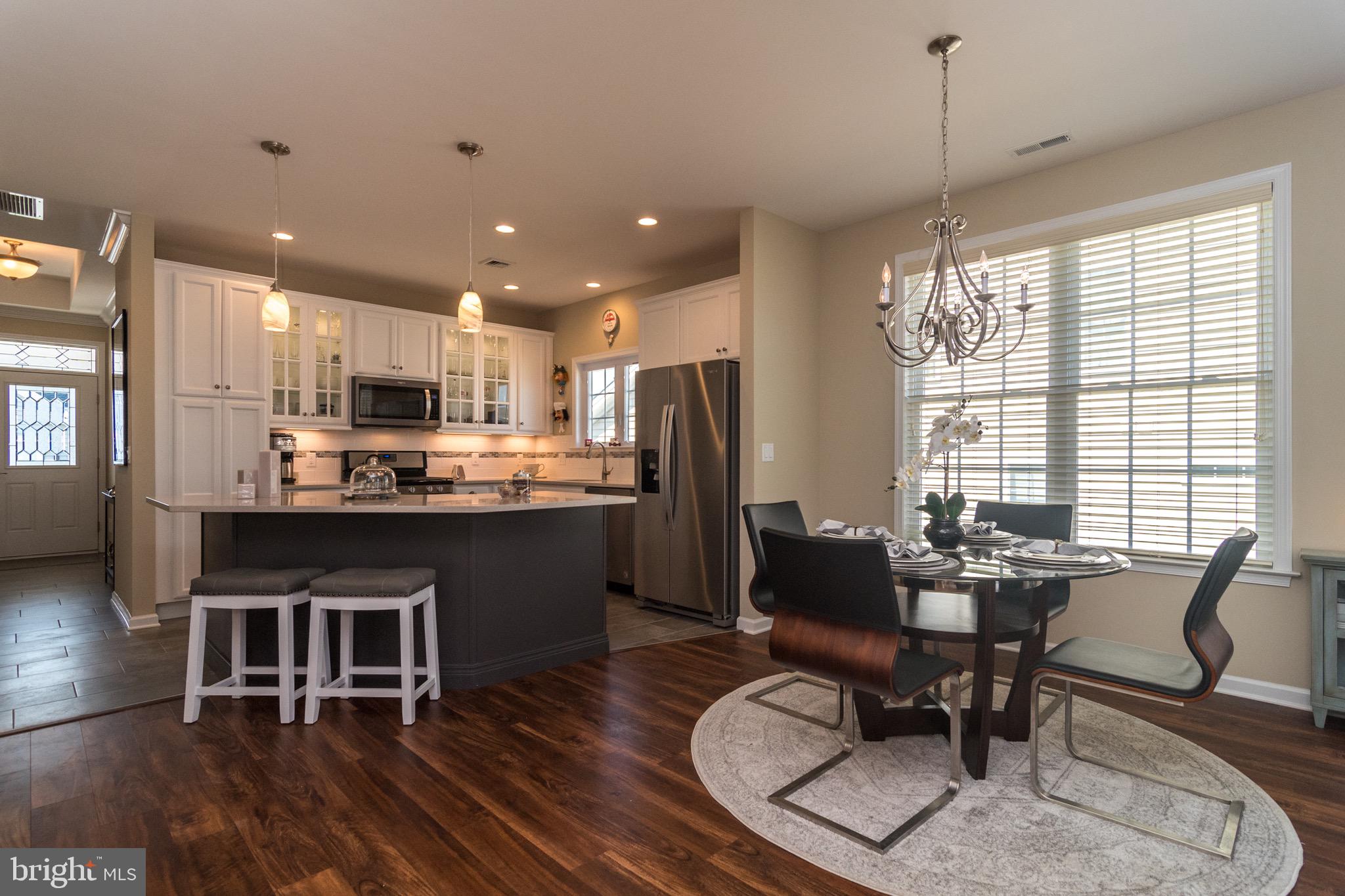 TRADITIONS OF AMERICA - Residential