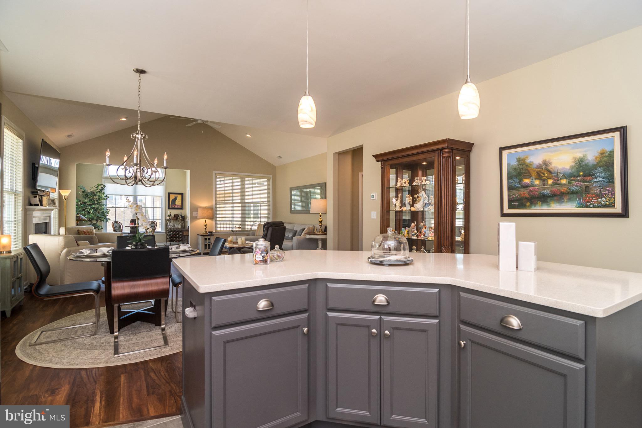 TRADITIONS OF AMERICA - Residential