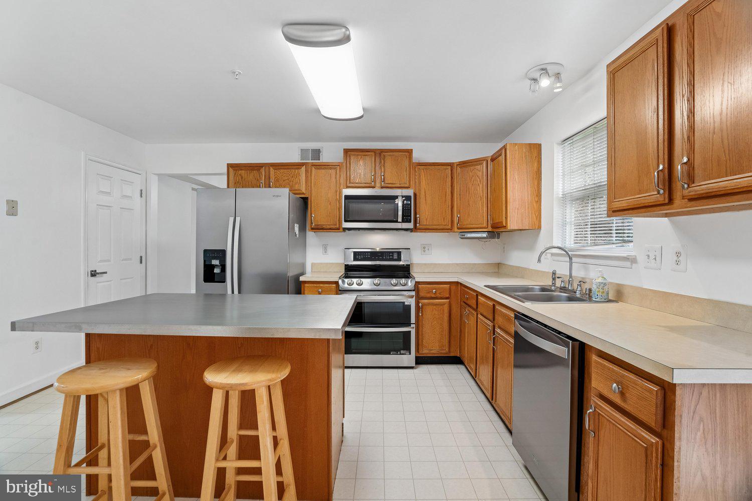 13313 MOCKINGBIRD LANE