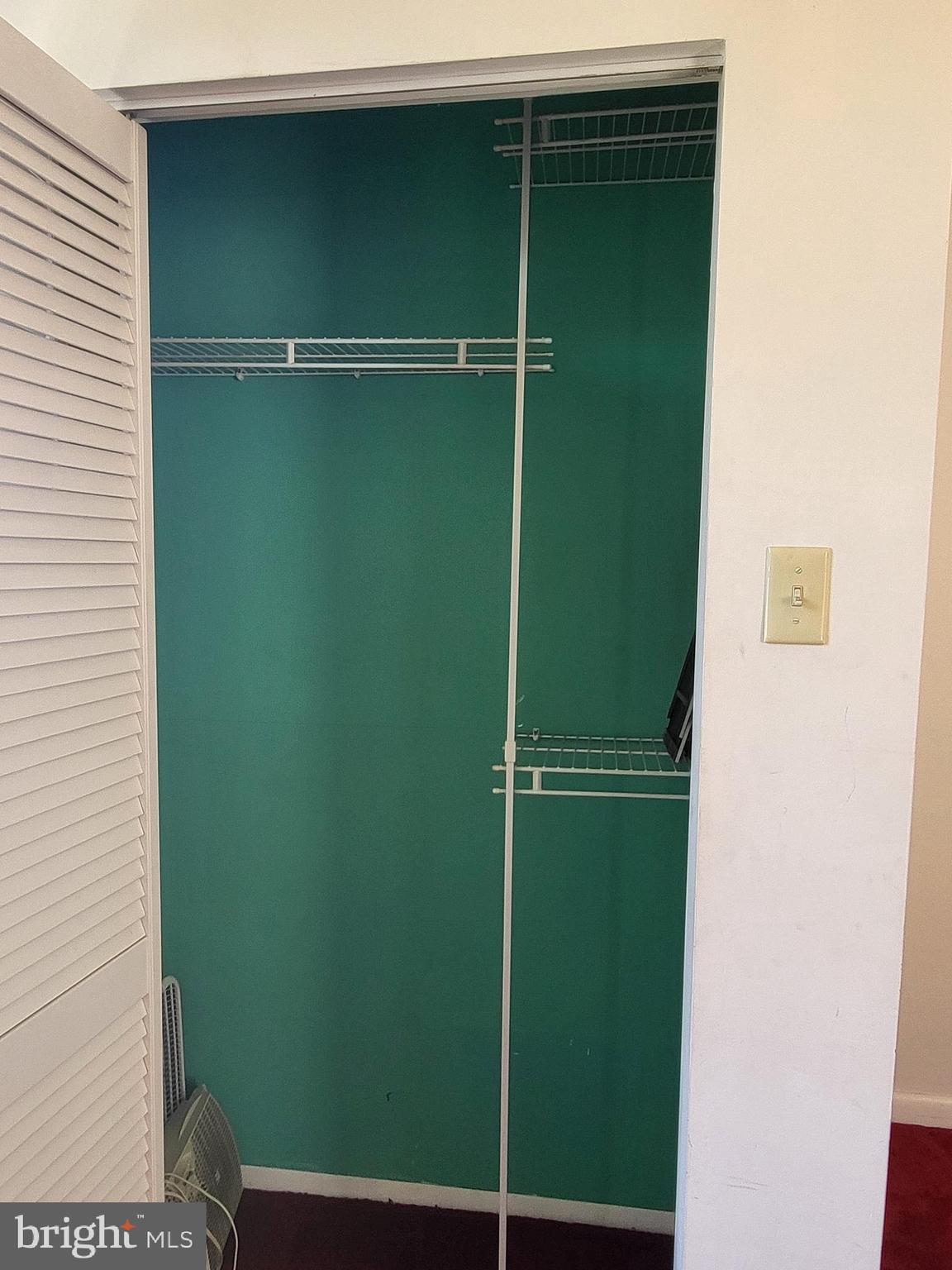 PHILADELPHIA (WEST) - Residential Income