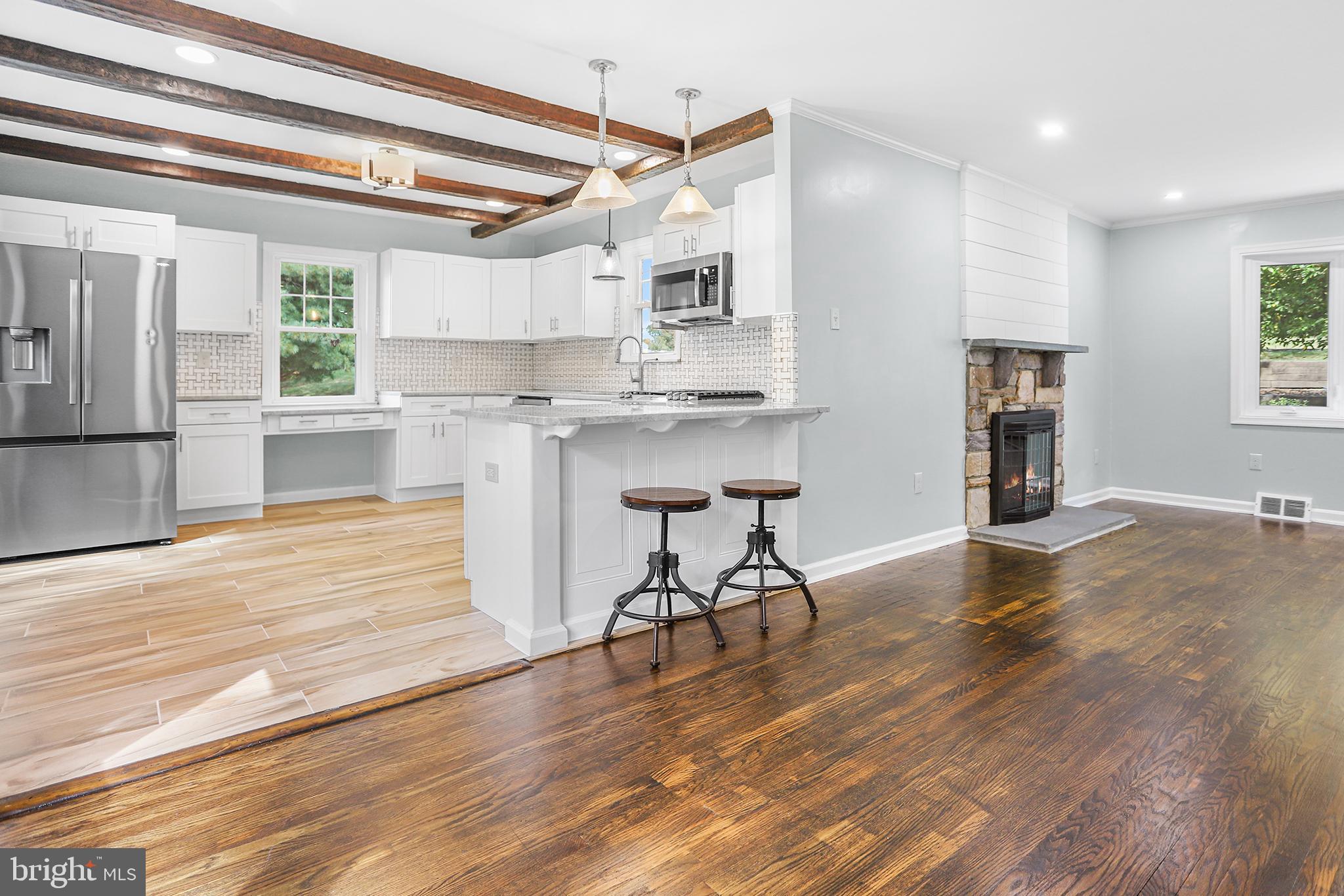 WILLOWBROOK - Residential