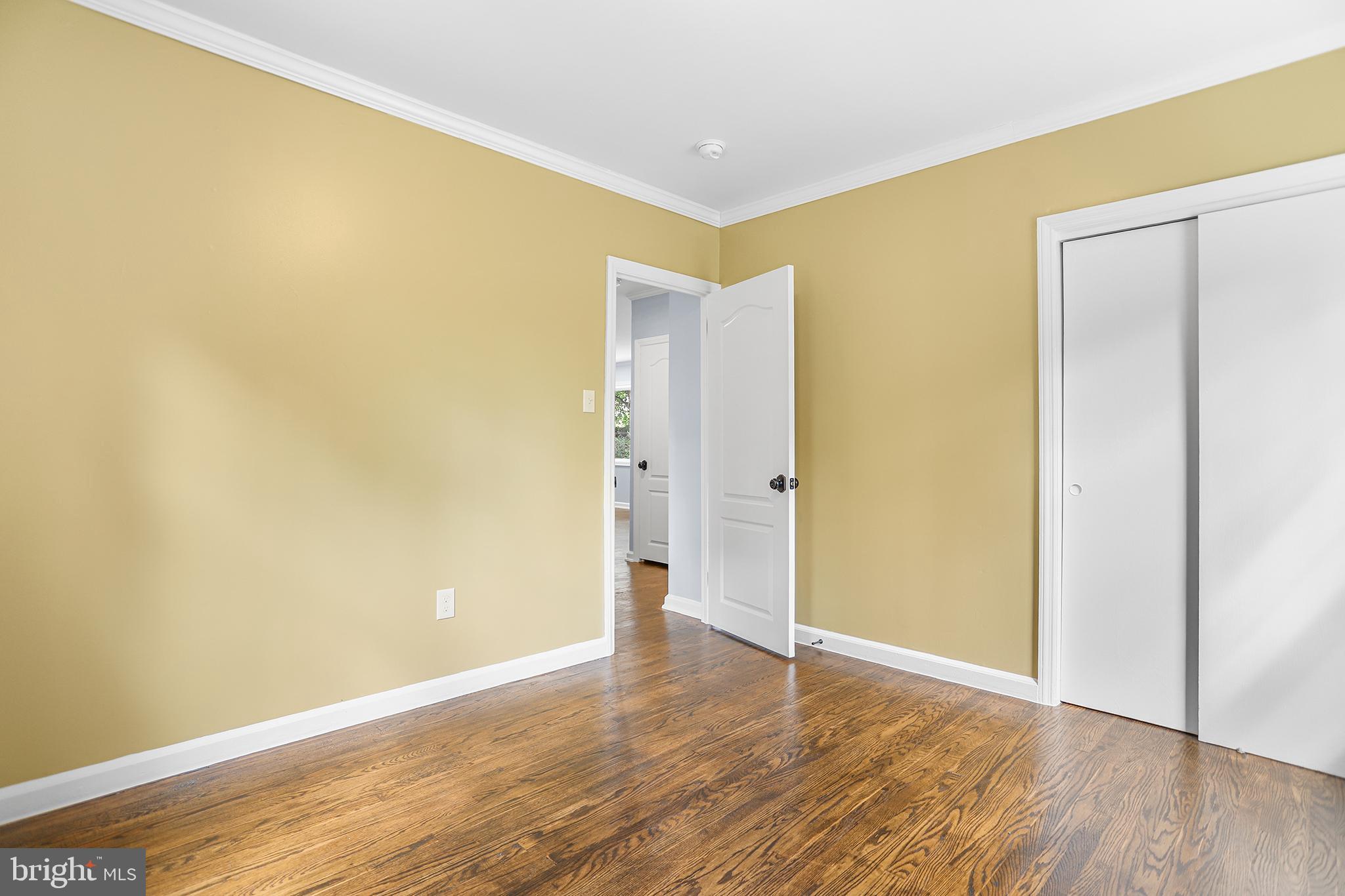 WILLOWBROOK - Residential