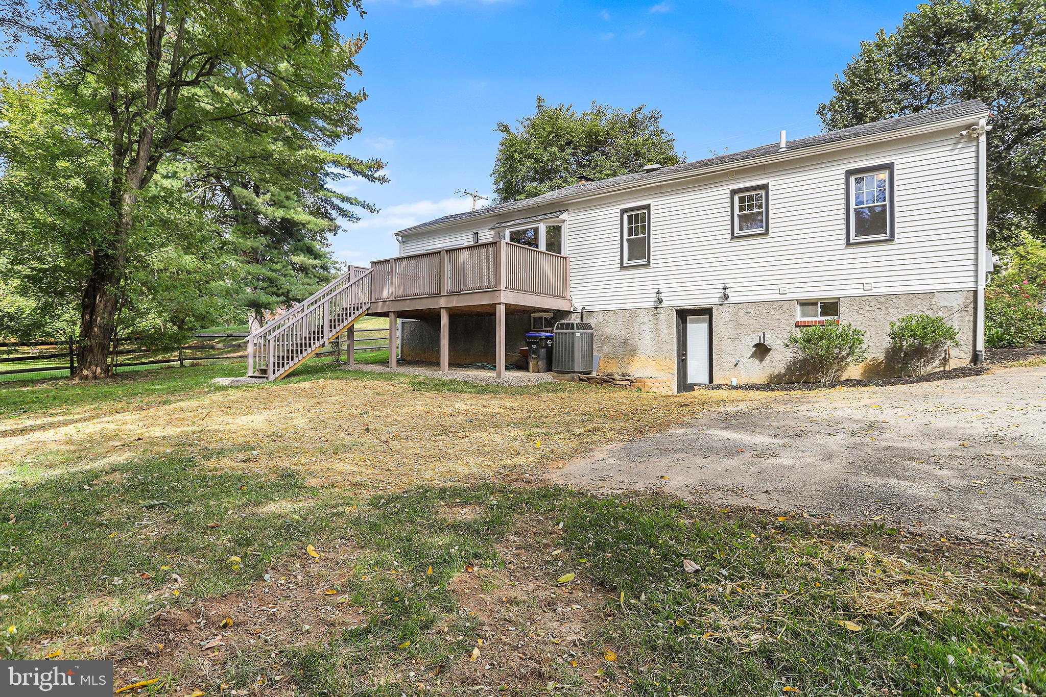 WILLOWBROOK - Residential