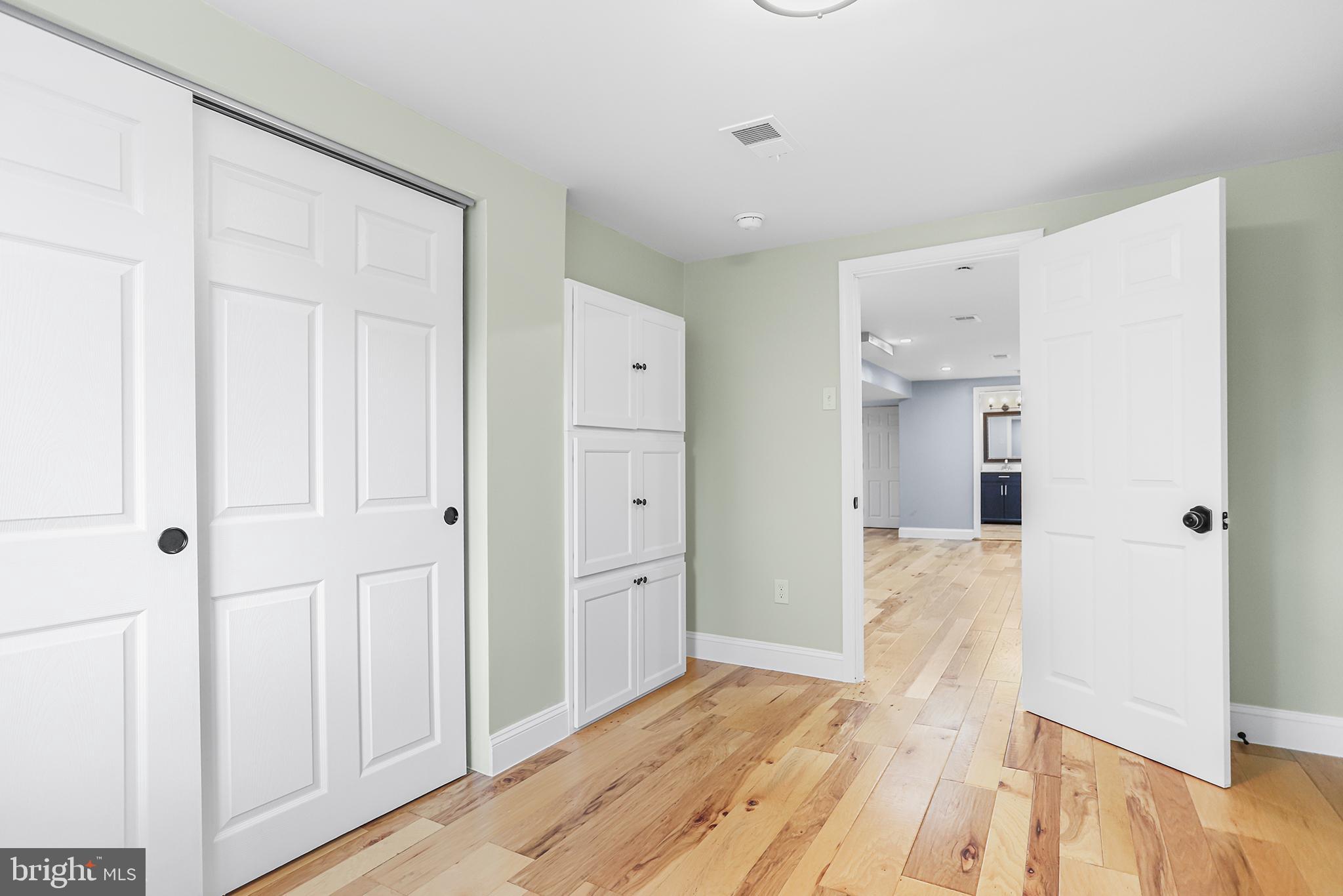 WILLOWBROOK - Residential