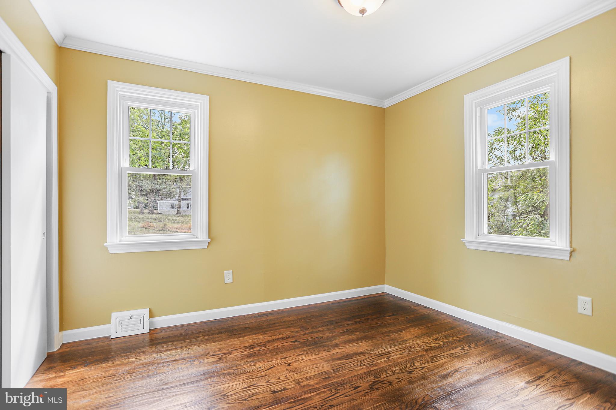 WILLOWBROOK - Residential