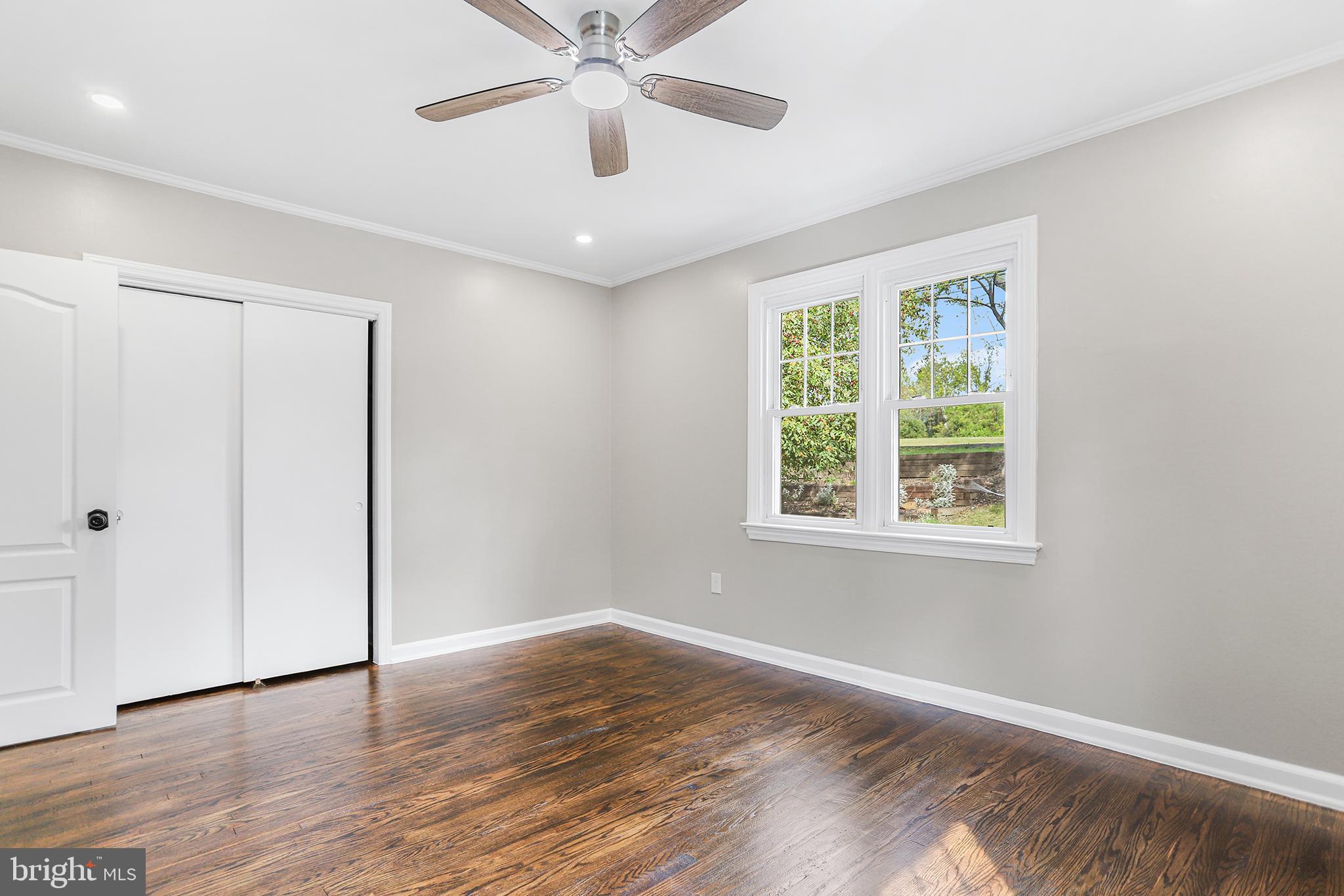 WILLOWBROOK - Residential