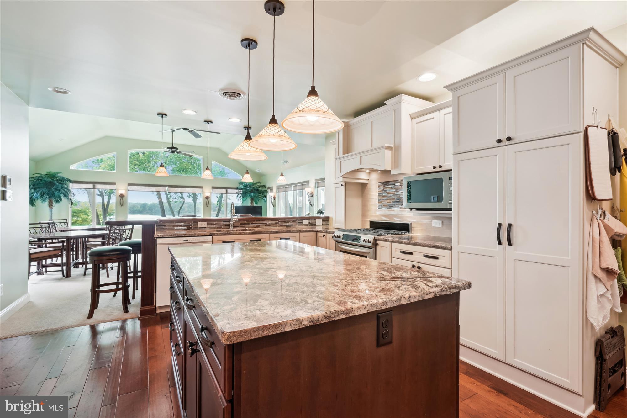 GREAT OAK ESTATES - Residential