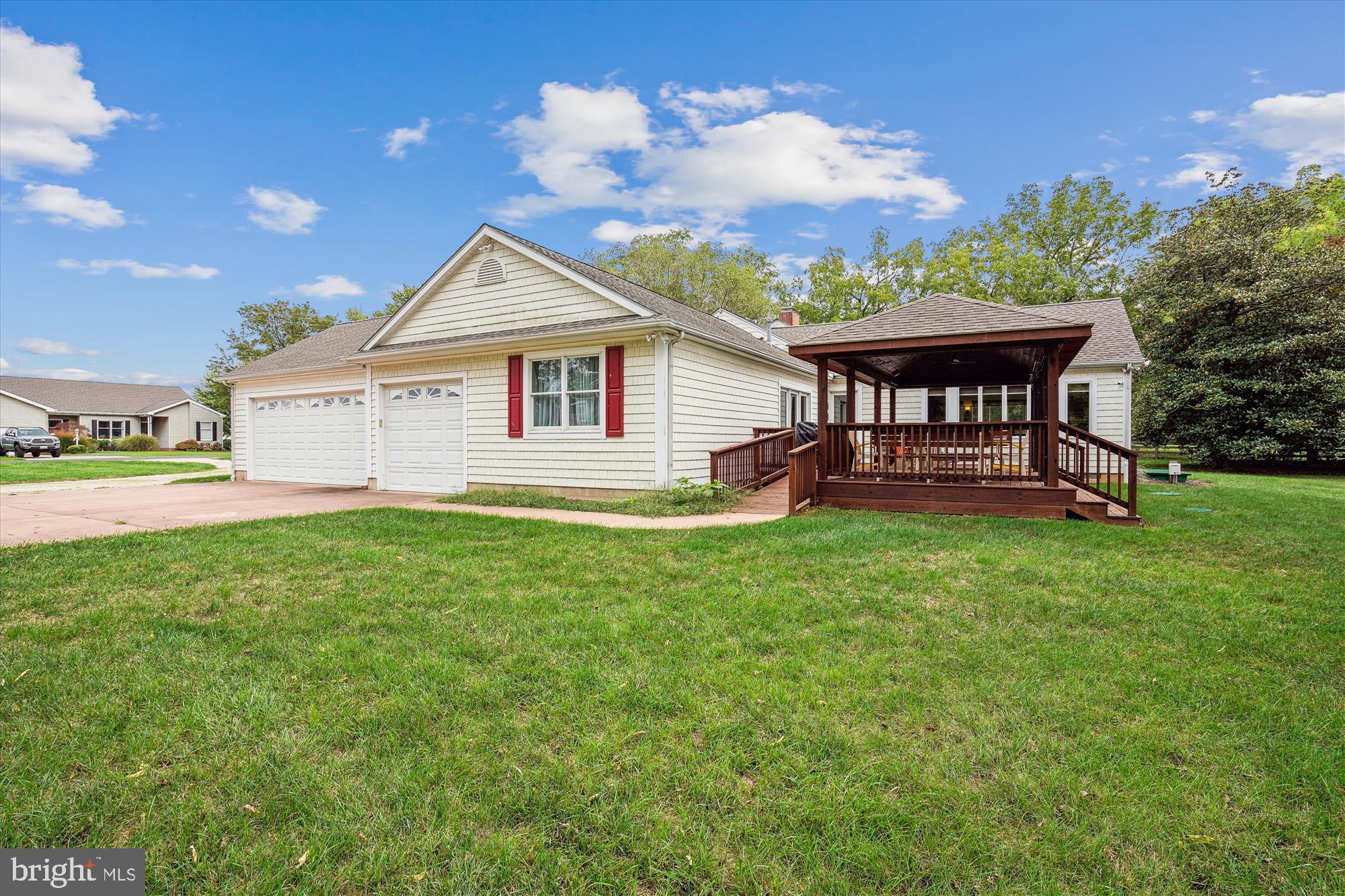 GREAT OAK ESTATES - Residential