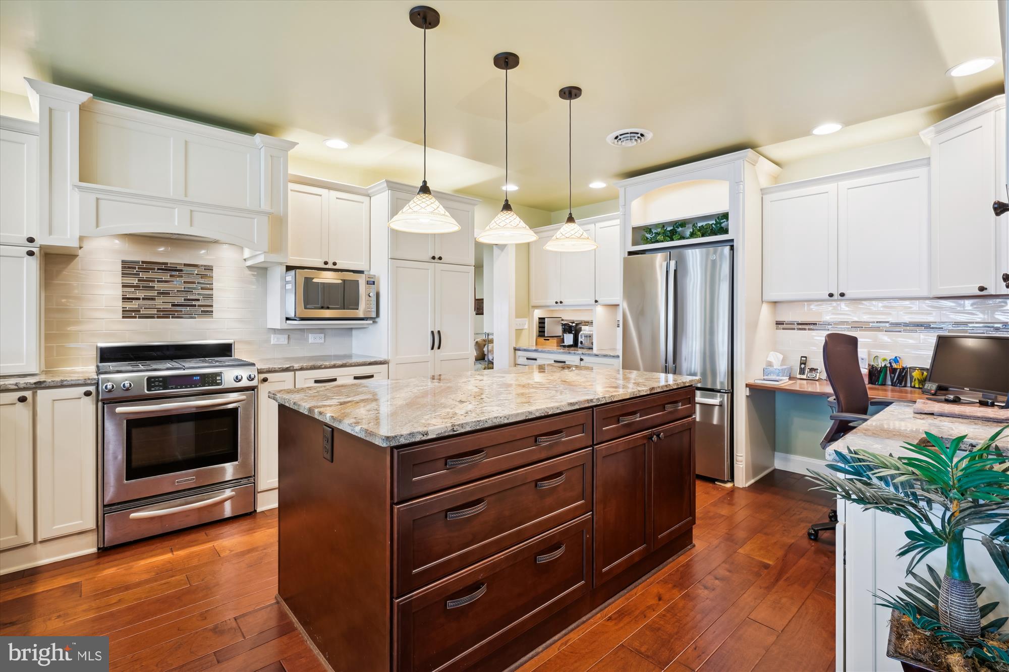 GREAT OAK ESTATES - Residential