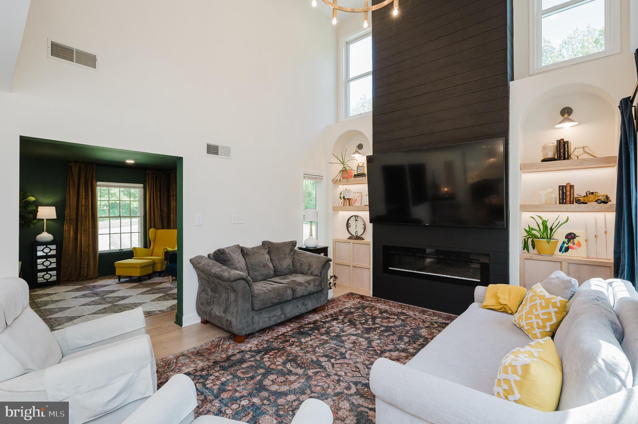 SKYVIEW ESTATES - Residential