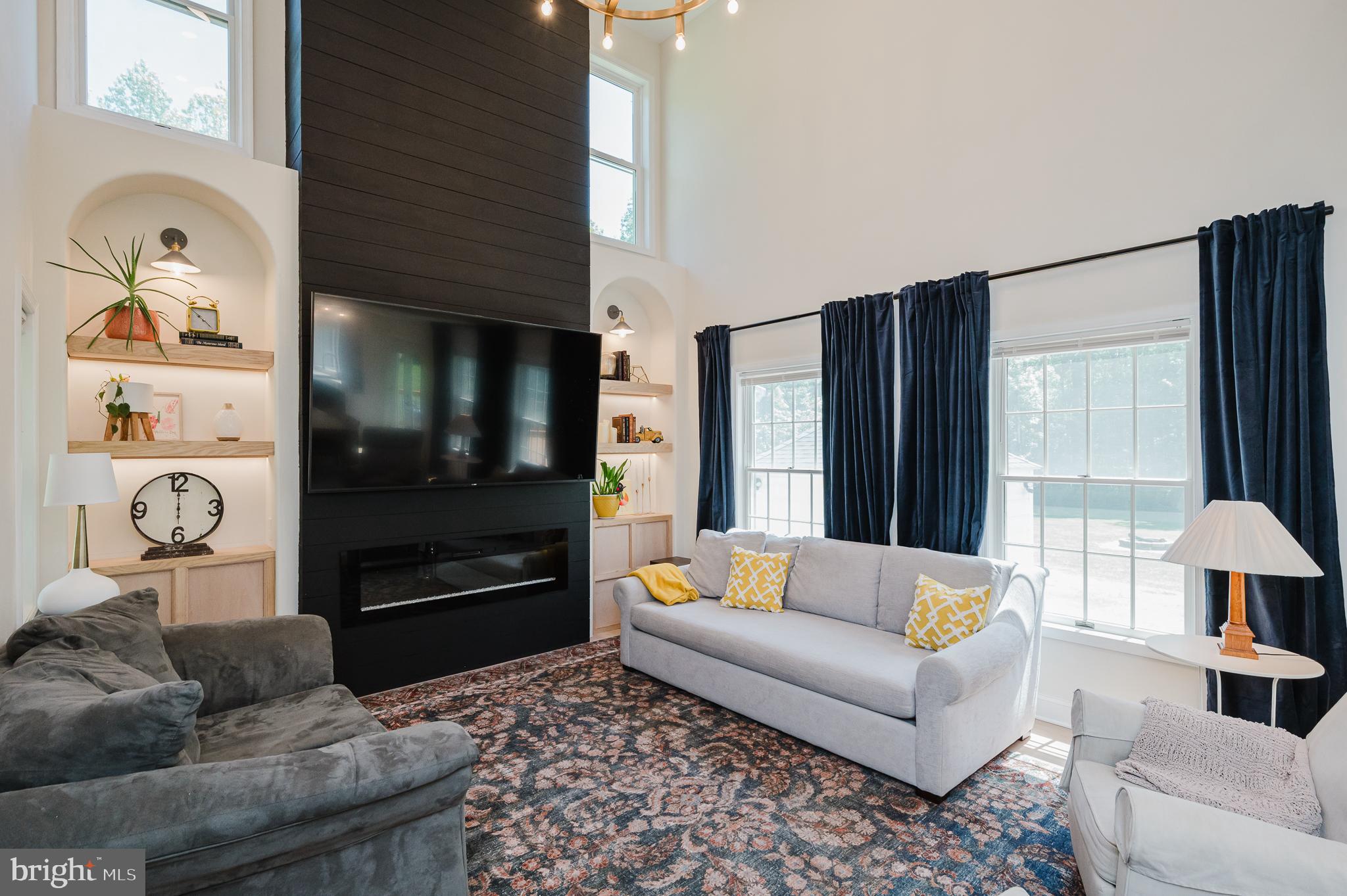 SKYVIEW ESTATES - Residential
