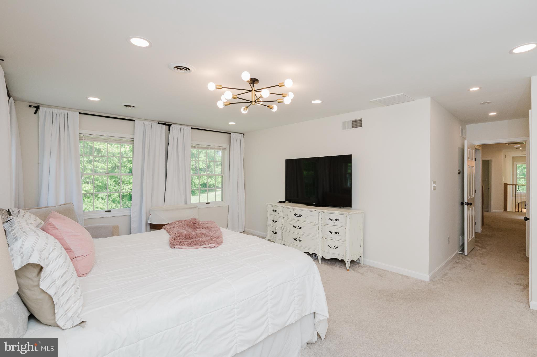 SKYVIEW ESTATES - Residential