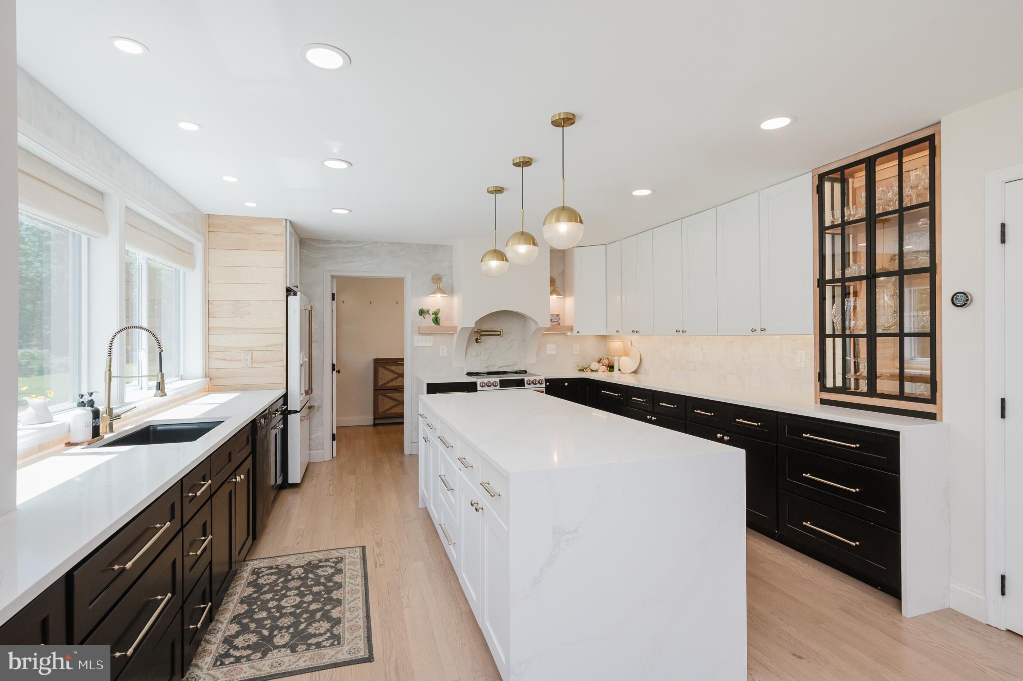 SKYVIEW ESTATES - Residential