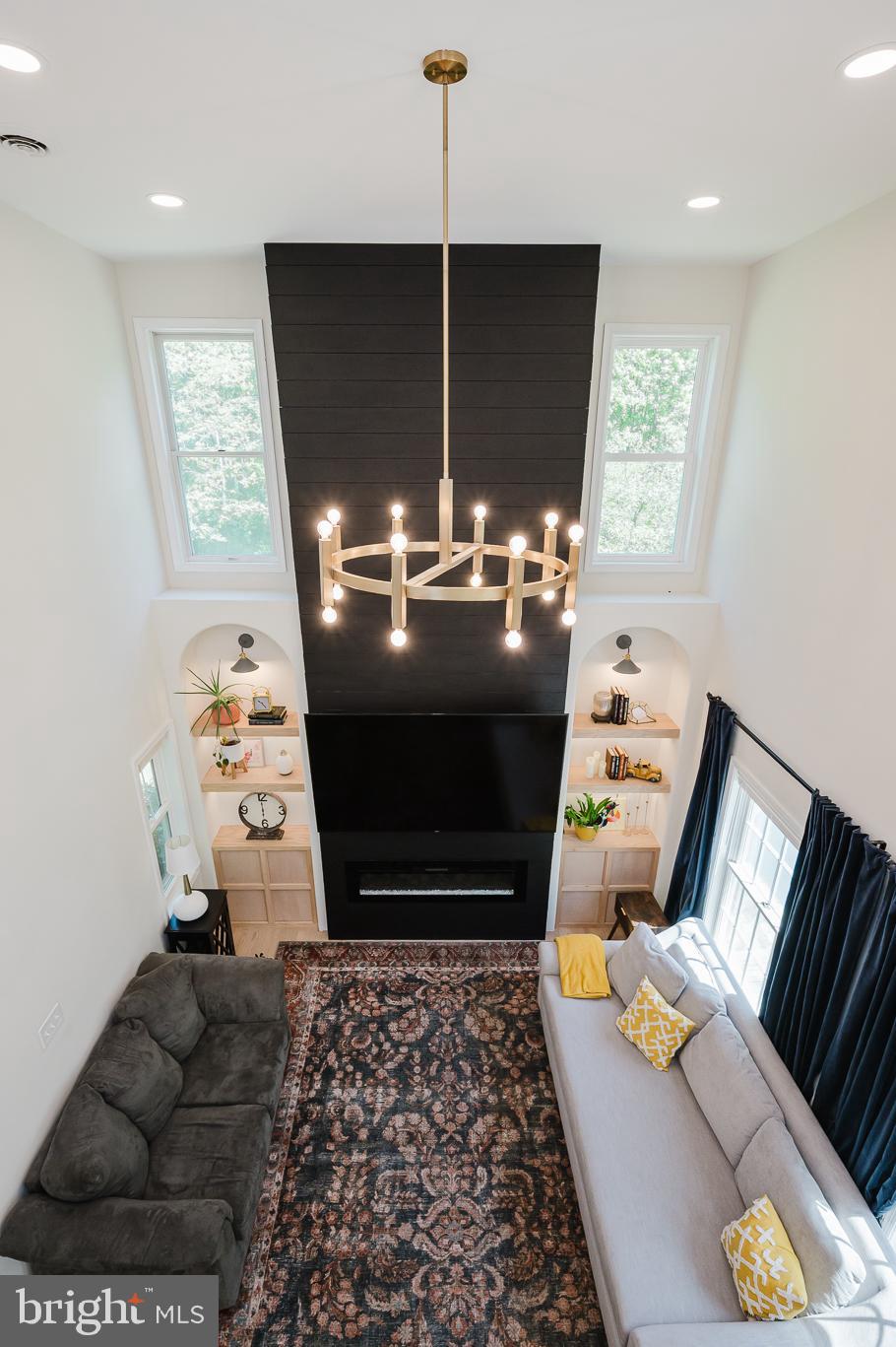 SKYVIEW ESTATES - Residential