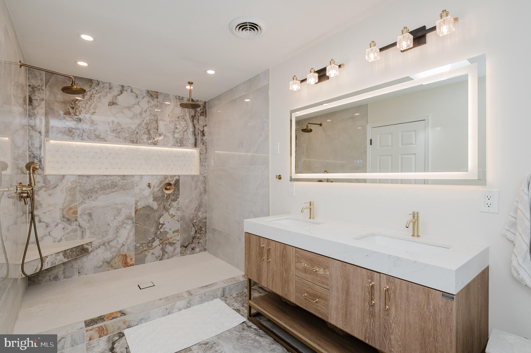 SKYVIEW ESTATES - Residential