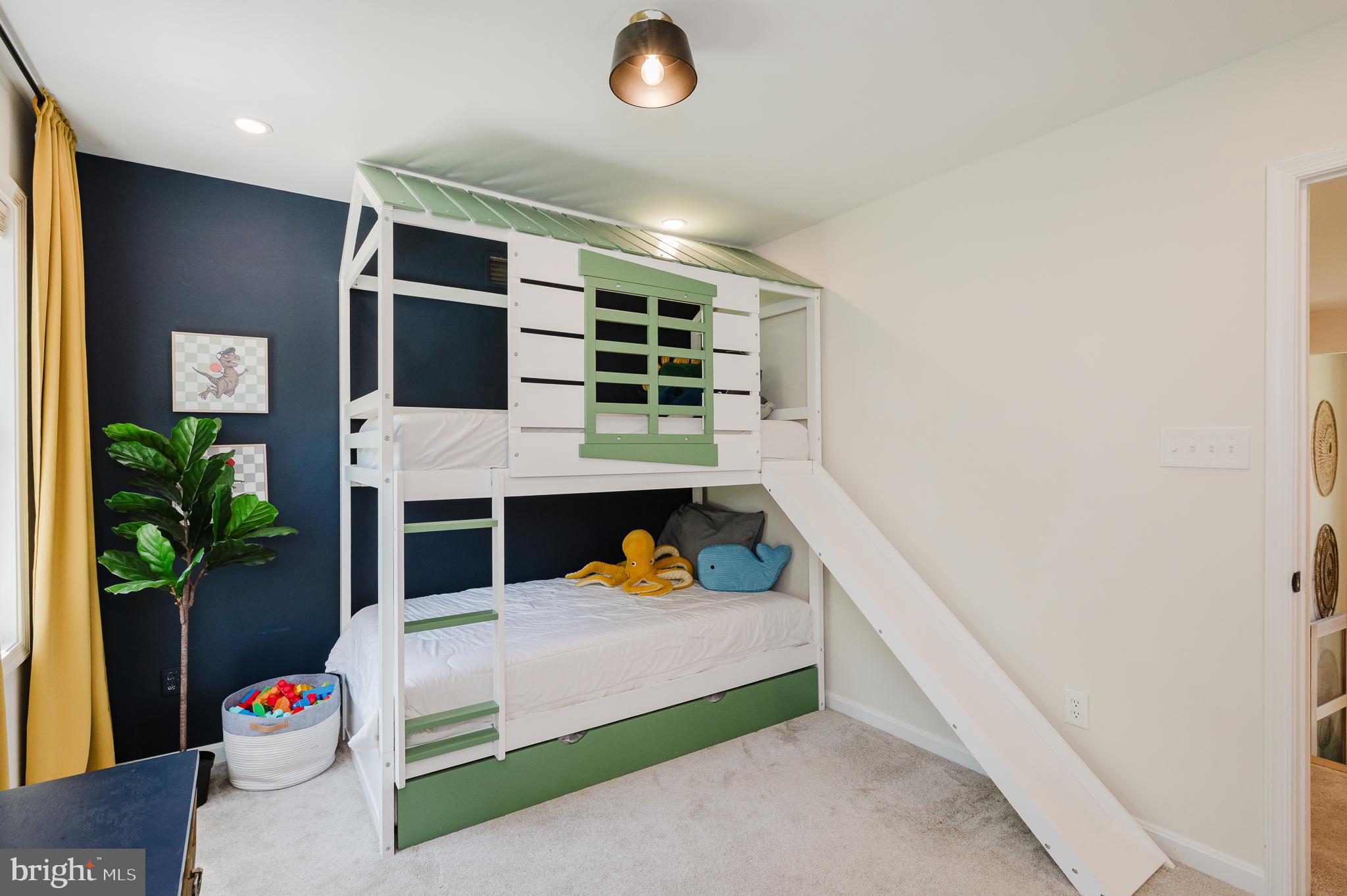 SKYVIEW ESTATES - Residential