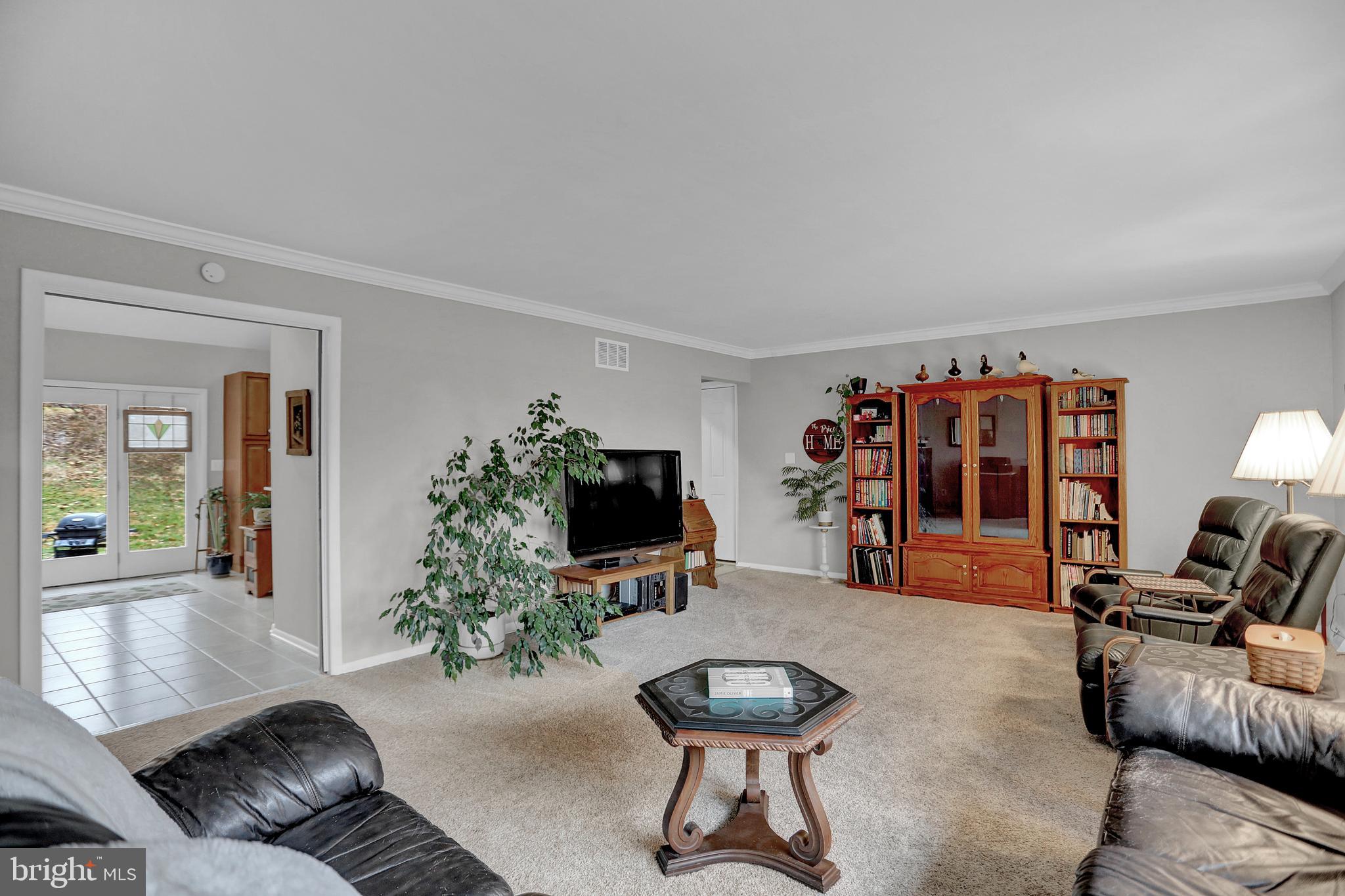 COOL SPRINGS - Residential