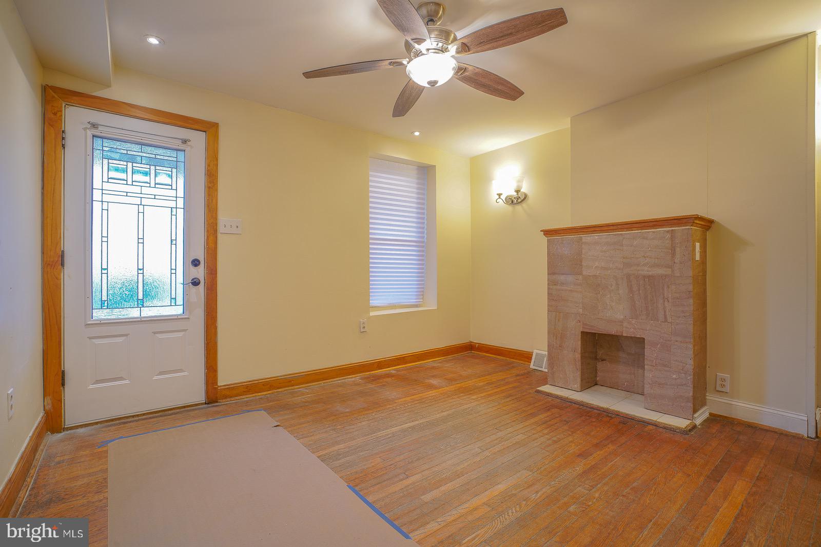 FRANKFORD - Residential