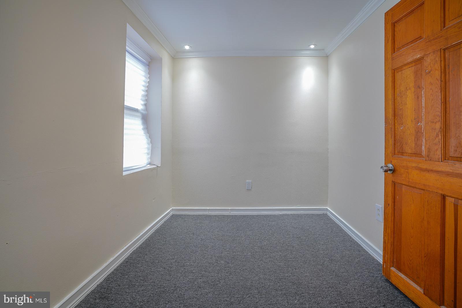 FRANKFORD - Residential