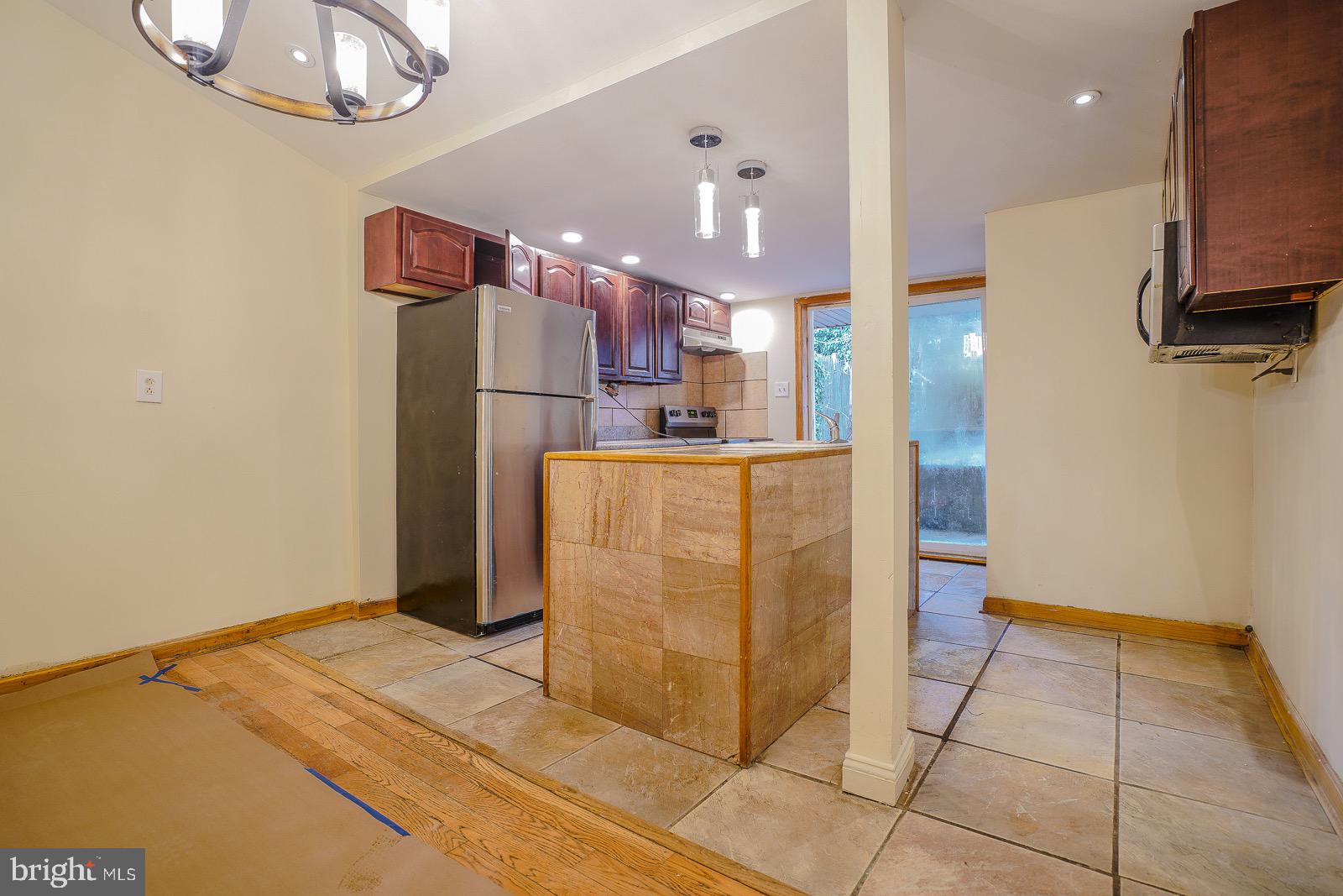 FRANKFORD - Residential
