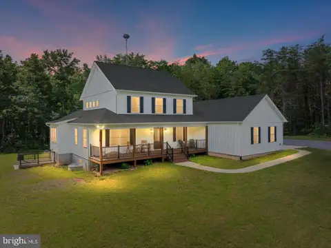 MLS: VAFV2043054